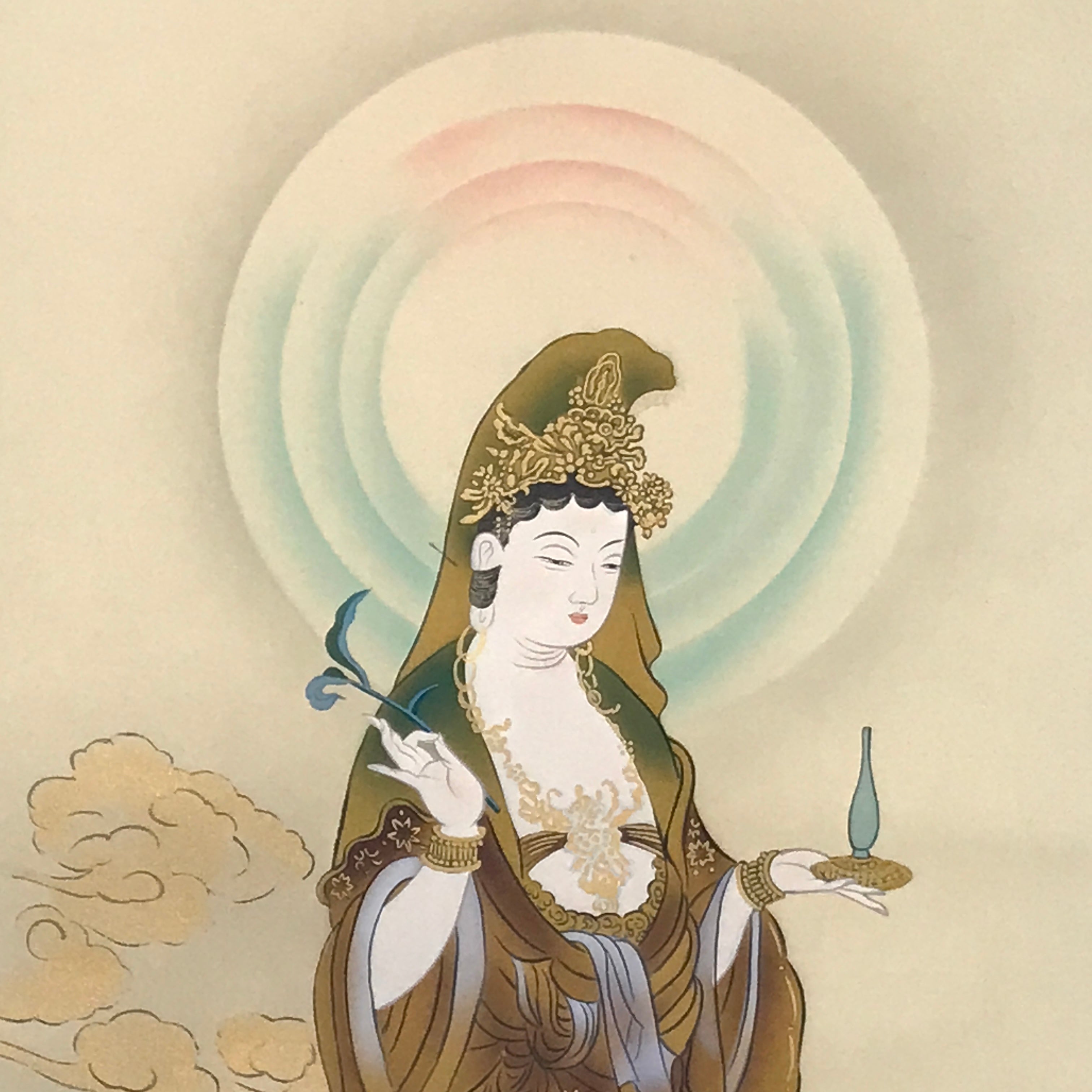 Japanese Hanging Scroll Kakejiku Vtg Kannon Above Clouds Buddhist Portrait KJ203-AD - Scroll-chidorivintage.com