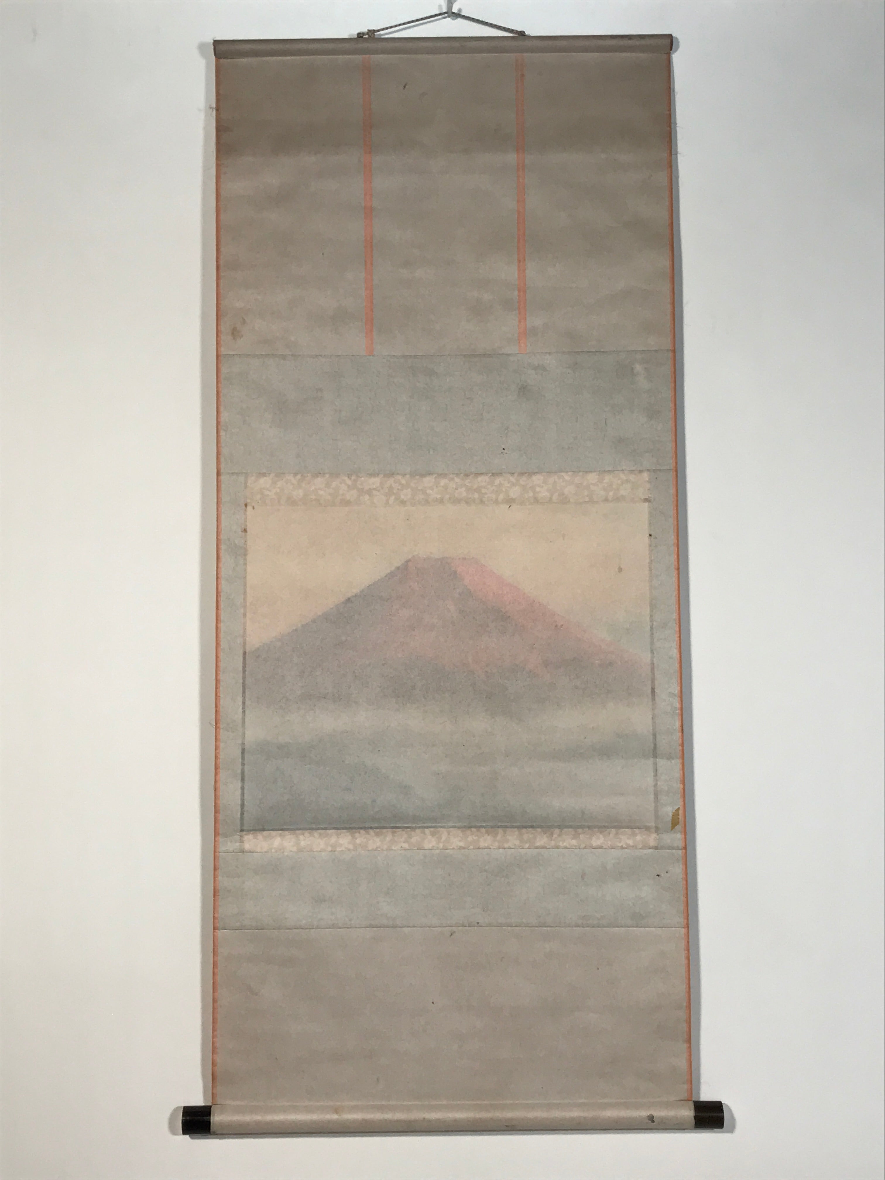 Japanese Hanging Scroll Kakejiku Vtg Red Mt Fuji Akafuji Clouds Color KJ208-AD - Scroll-chidorivintage.com