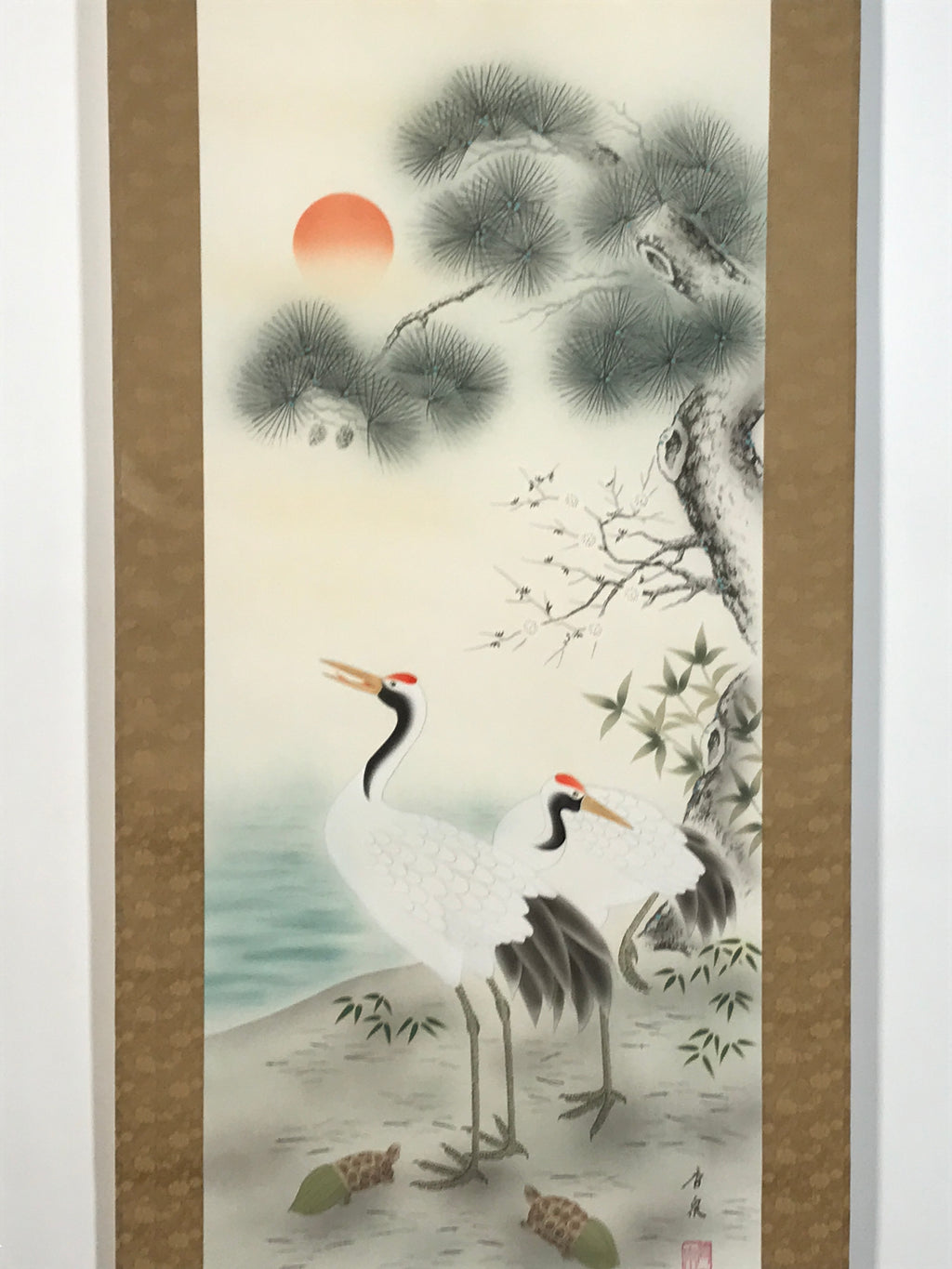 Japanese Hanging Scroll Kakejiku Vtg Two Cranes Two Turtles Pine Sun Color KJ209-AD - Scroll-chidorivintage.com