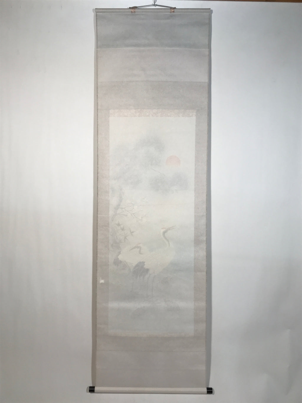 Japanese Hanging Scroll Kakejiku Vtg Two Cranes Two Turtles Pine Sun Color KJ209-AD - Scroll-chidorivintage.com