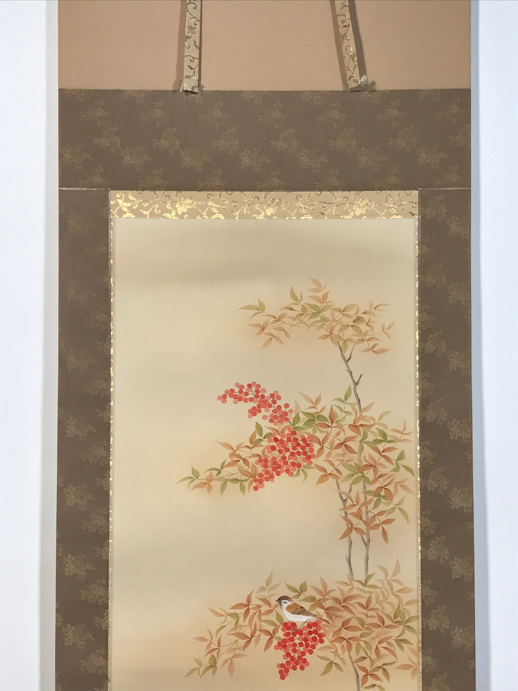 Japanese Hanging Scroll Kakejiku Vtg Nandina Plant Sparrow Birds Winter KJ210-AD - Scroll-chidorivintage.com