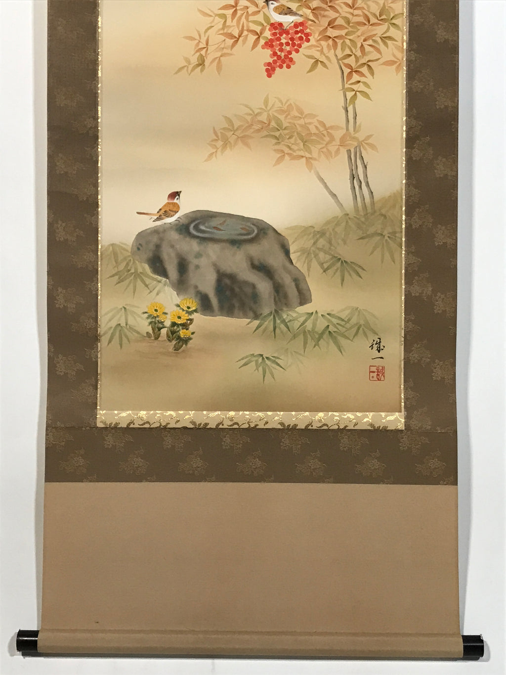 Japanese Hanging Scroll Kakejiku Vtg Nandina Plant Sparrow Birds Winter KJ210-AD - Scroll-chidorivintage.com