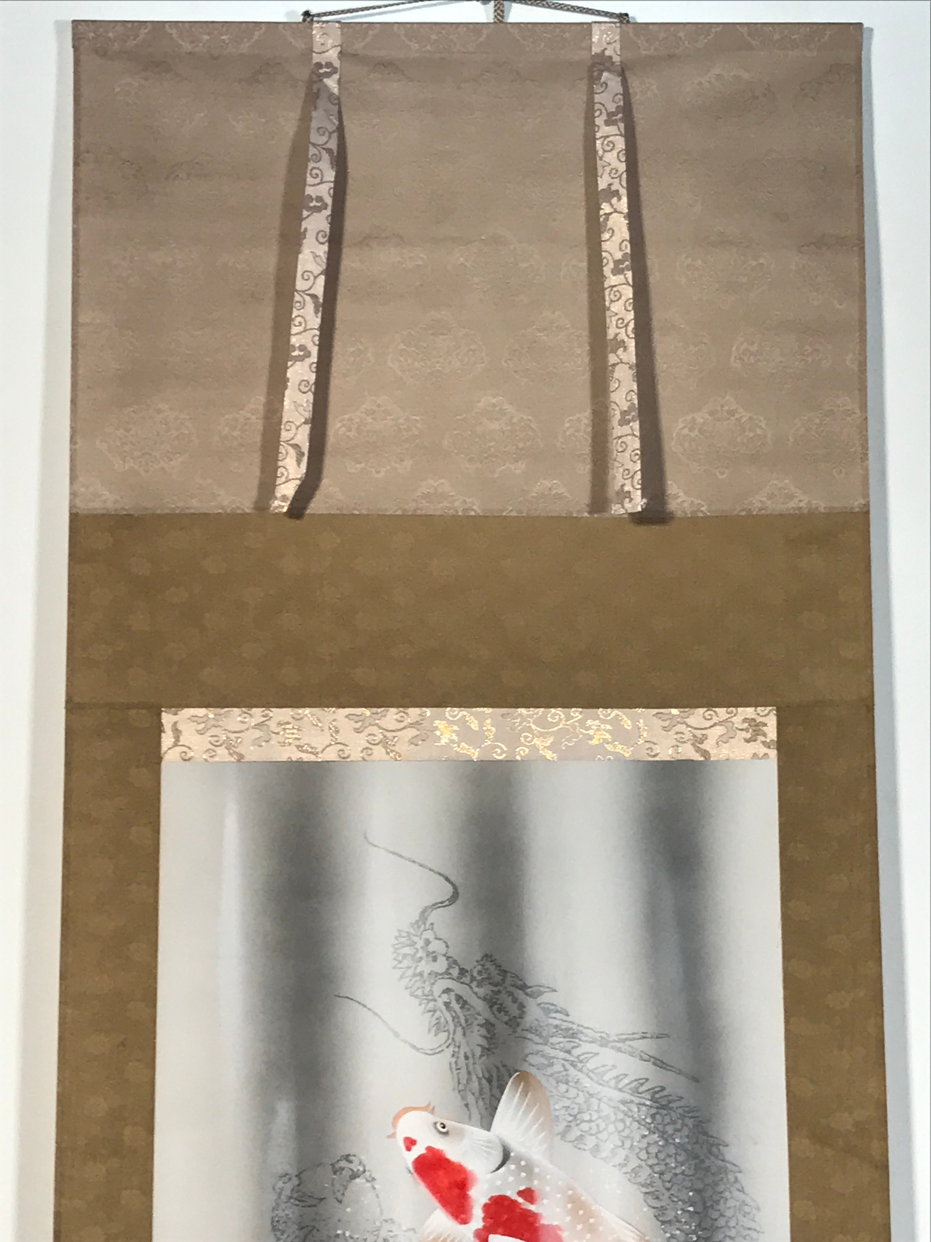 Japanese Hanging Scroll Kakejiku Vtg Swimming Carps Fish Black Red White KJ211-AD - Scroll-chidorivintage.com