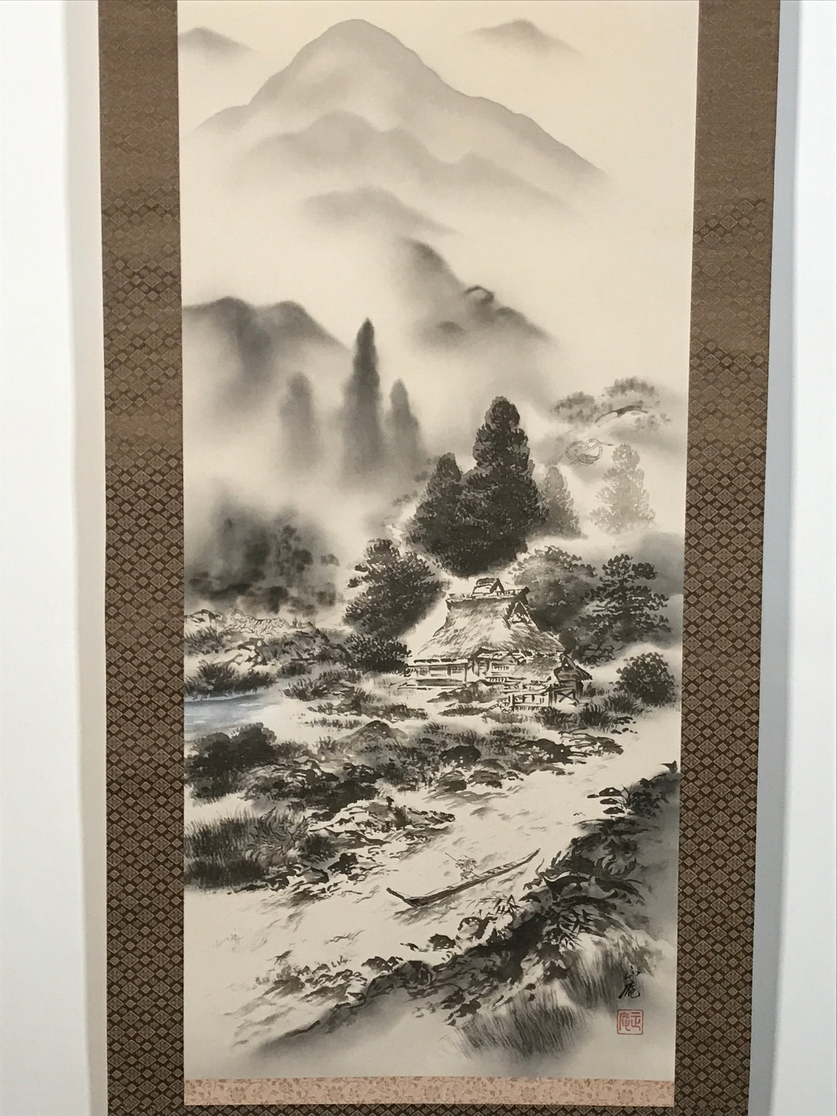 Japanese Hanging Scroll Kakejiku Vtg Mountain Trees House Landscape Sansui KJ239-AD - Scroll-chidorivintage.com