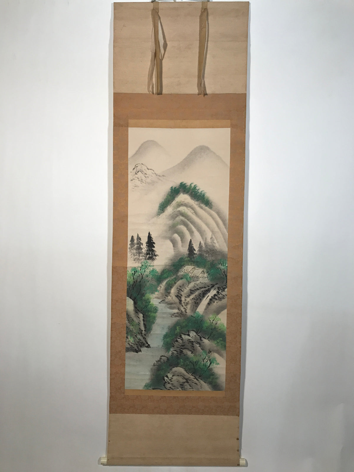Japanese Hanging Scroll Kakejiku Vtg Mountain River Landscape Sansui Color KJ240-AD - Scroll-chidorivintage.com