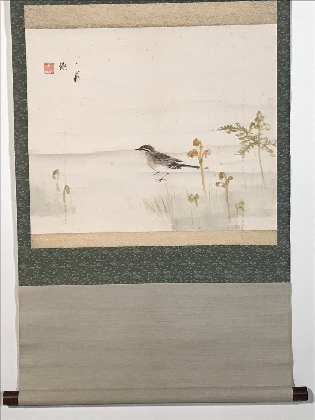Japanese Hanging Scroll Kakejiku Vtg Bird Wagtail Plants Fern Color Green KJ245-AD - Scroll-chidorivintage.com