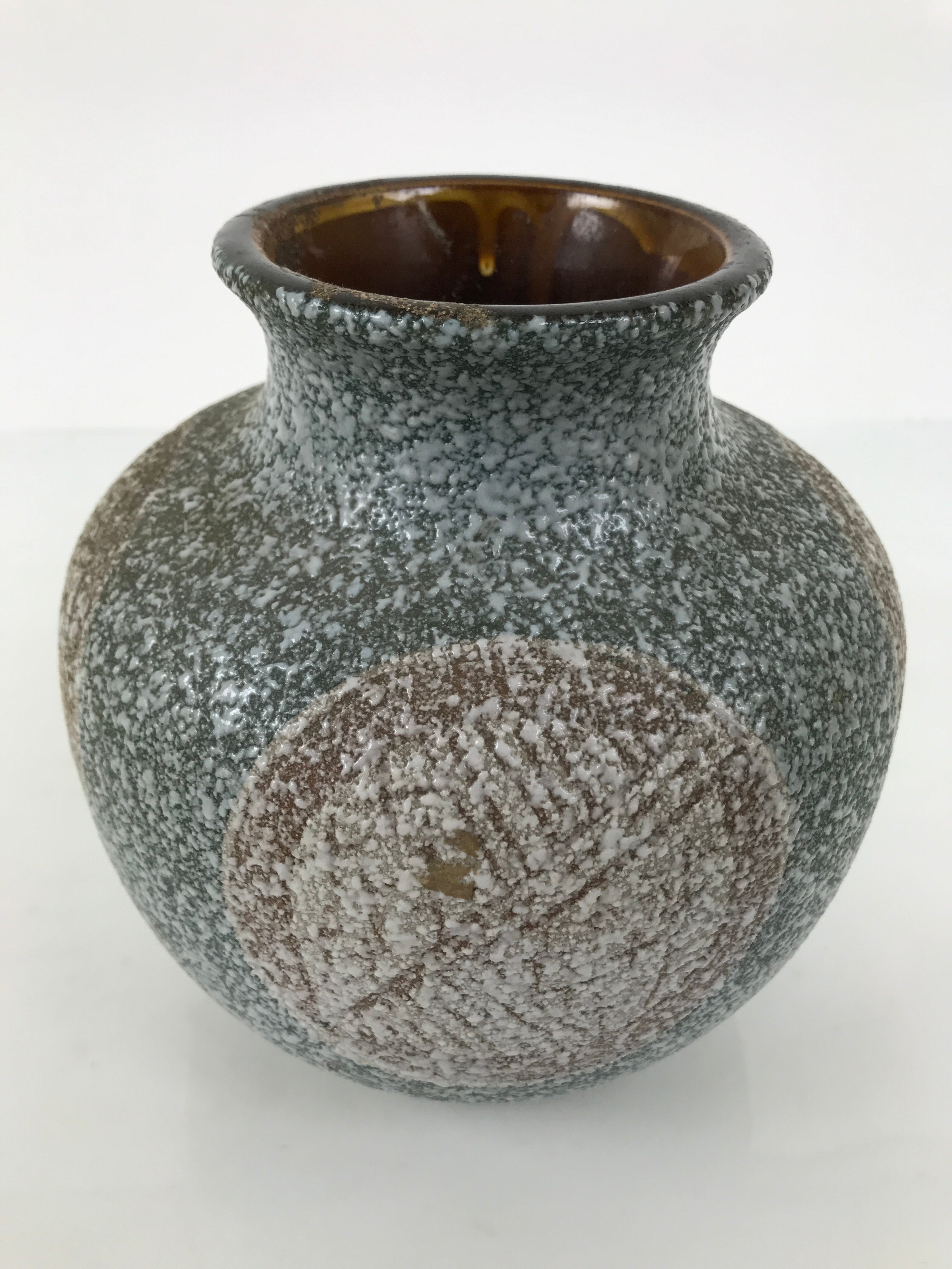 Japanese Ceramic Flower Vase Vtg Ikebana Kabin Round Green Brown White FK251-KT - Vase-chidorivintage.com