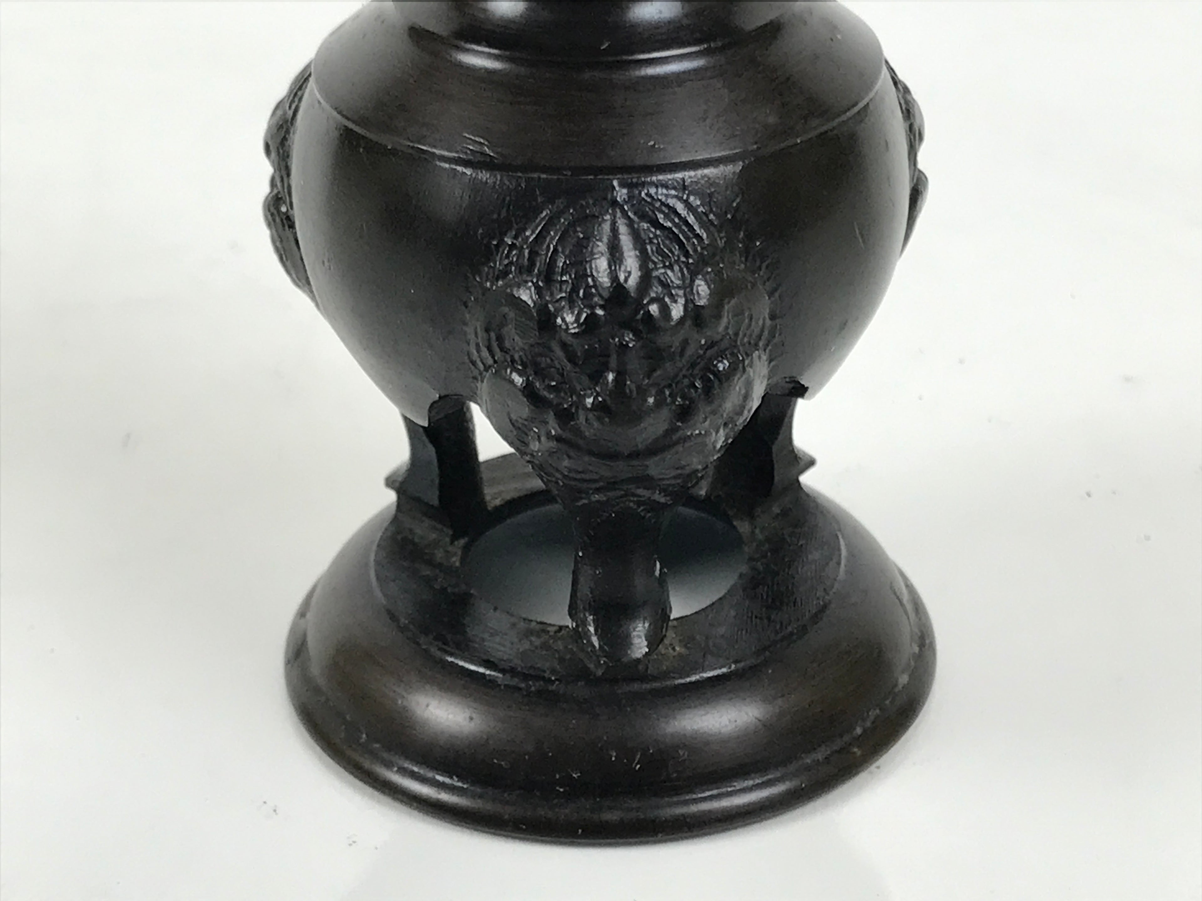 Japanese Buddhist Altar Fitting Bronze Metal Candle Stand Shokudai Brown BA988-OT - Buddhist-chidorivintage.com