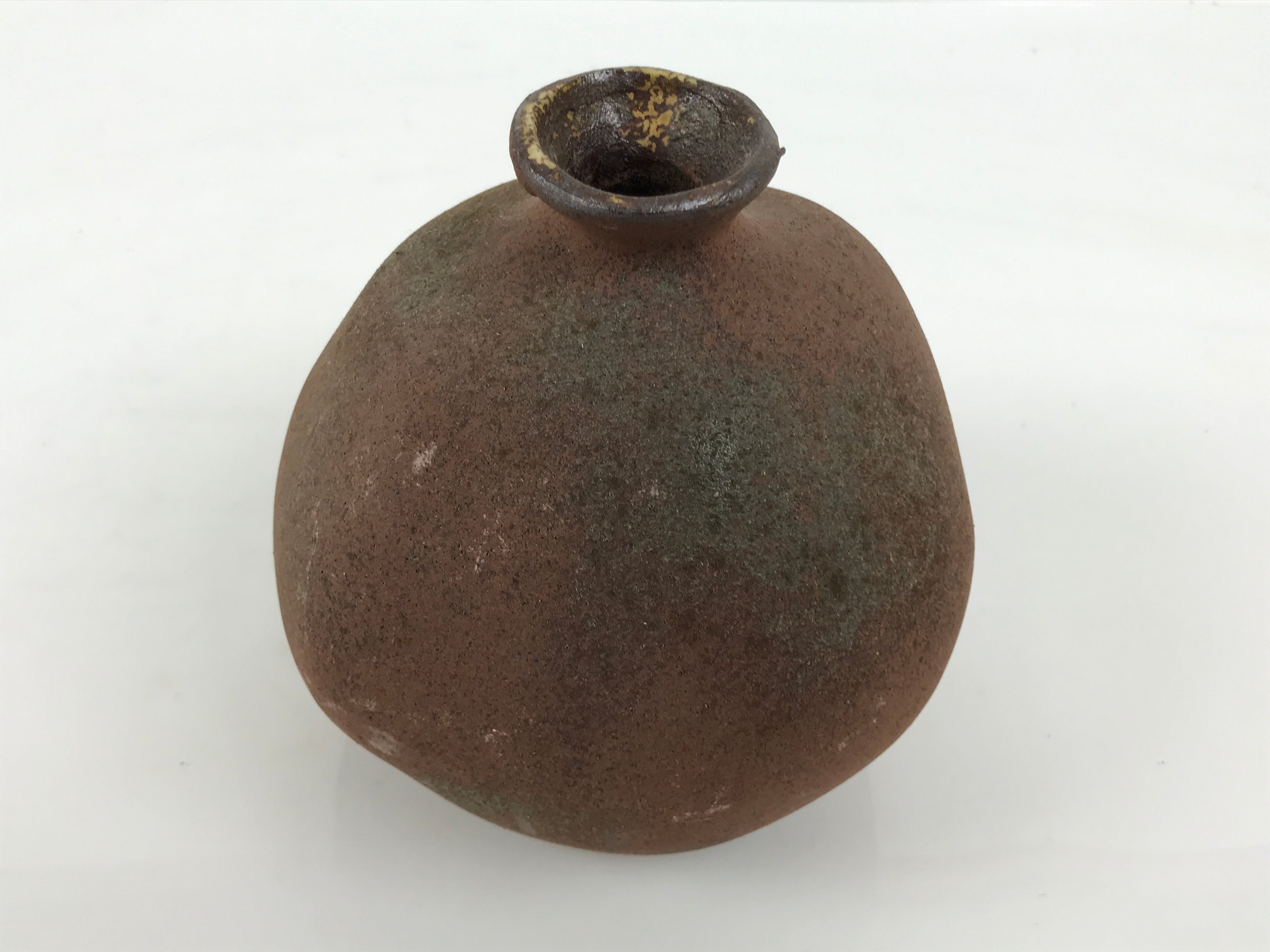 Japanese Ceramic Flower Vase Vtg Ikebana Kabin Globular Handmade Brown FK255-KT - Vase-chidorivintage.com