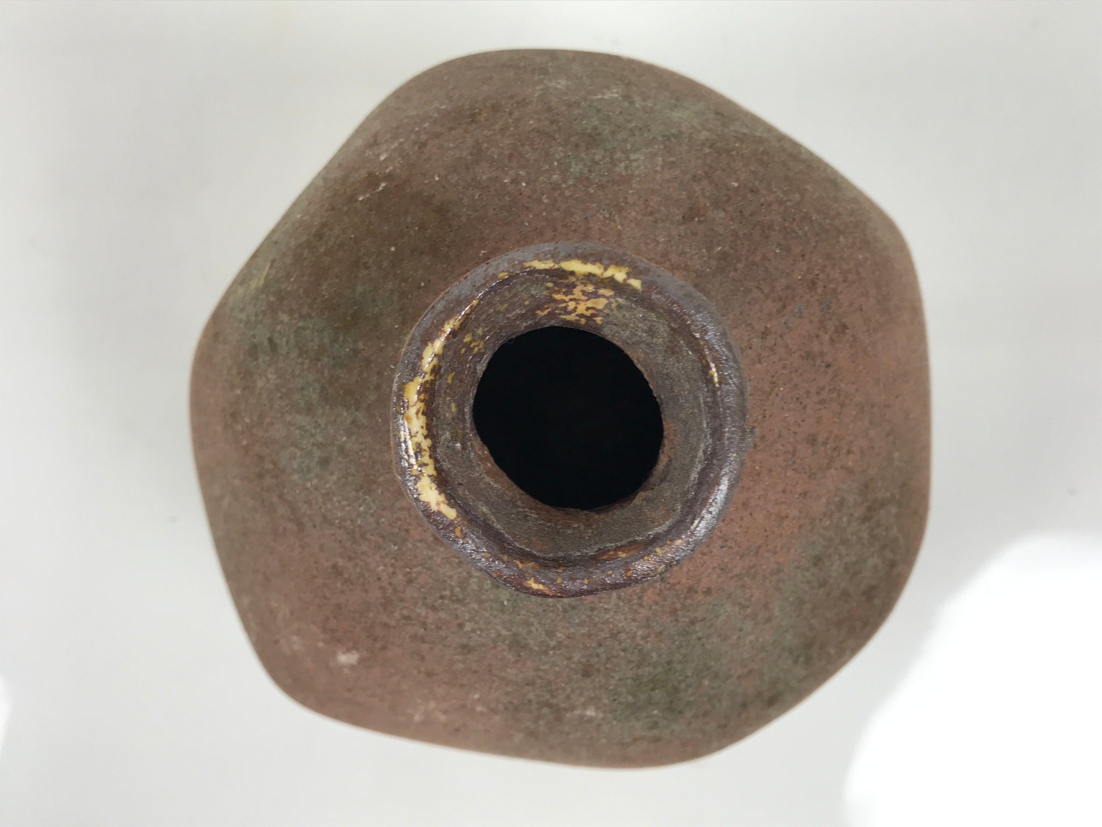 Japanese Ceramic Flower Vase Vtg Ikebana Kabin Globular Handmade Brown FK255-KT - Vase-chidorivintage.com