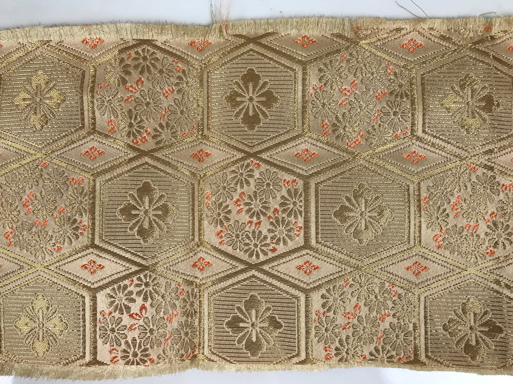 Japanese Buddhist Altar Table Silk Cloth Cover Vtg Kyozukue Peach Gold BA985-OT - Buddhist-chidorivintage.com