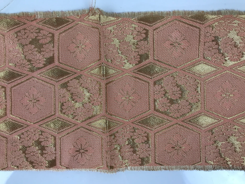 Japanese Buddhist Altar Table Silk Cloth Cover Vtg Kyozukue Peach Gold BA985-OT - Buddhist-chidorivintage.com