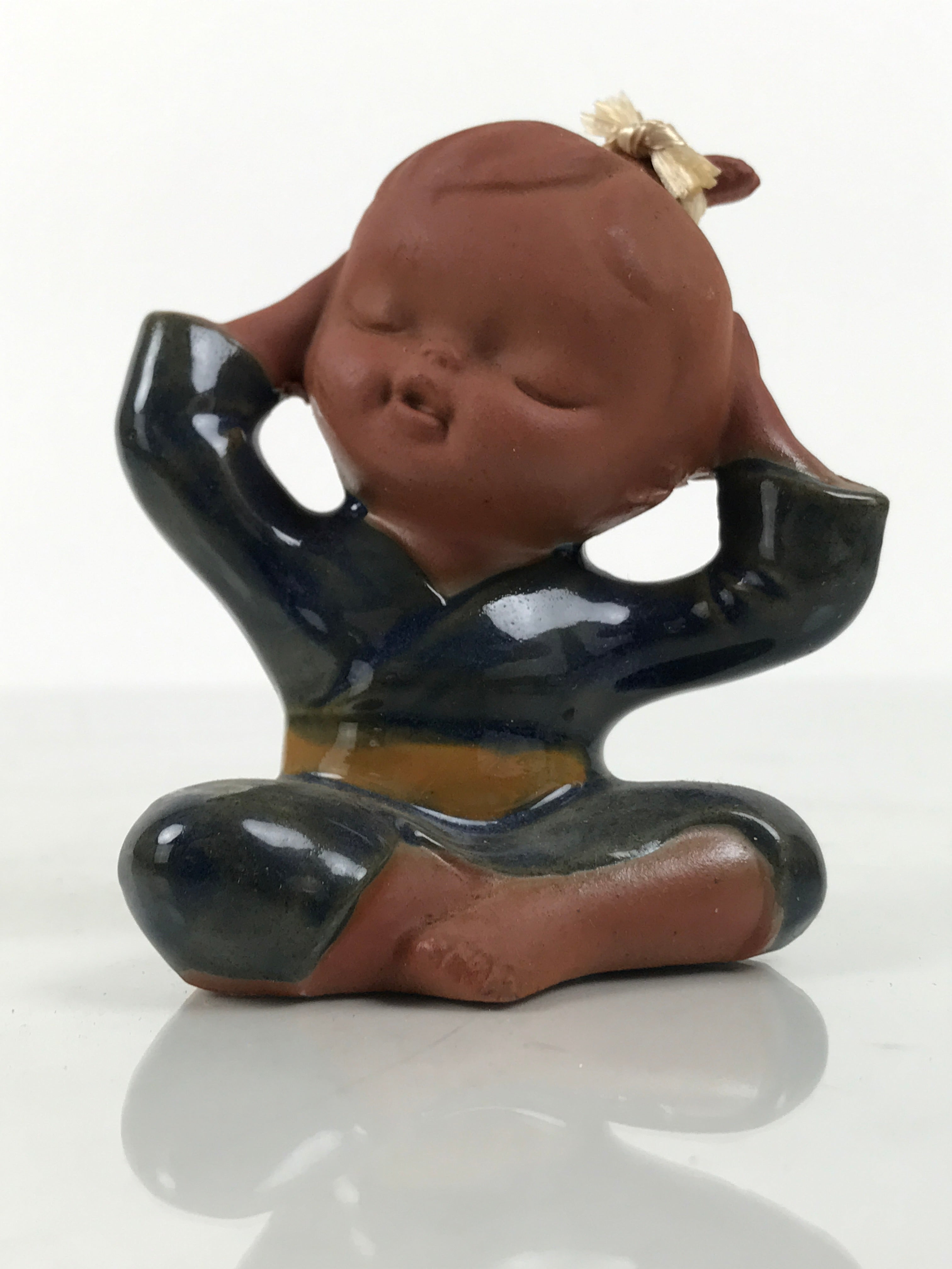 Japanese Seto Ceramic Young Girl Figurine Vtg Child Blue Kimono Red Clay ST99-AD - Figurine-chidorivintage.com