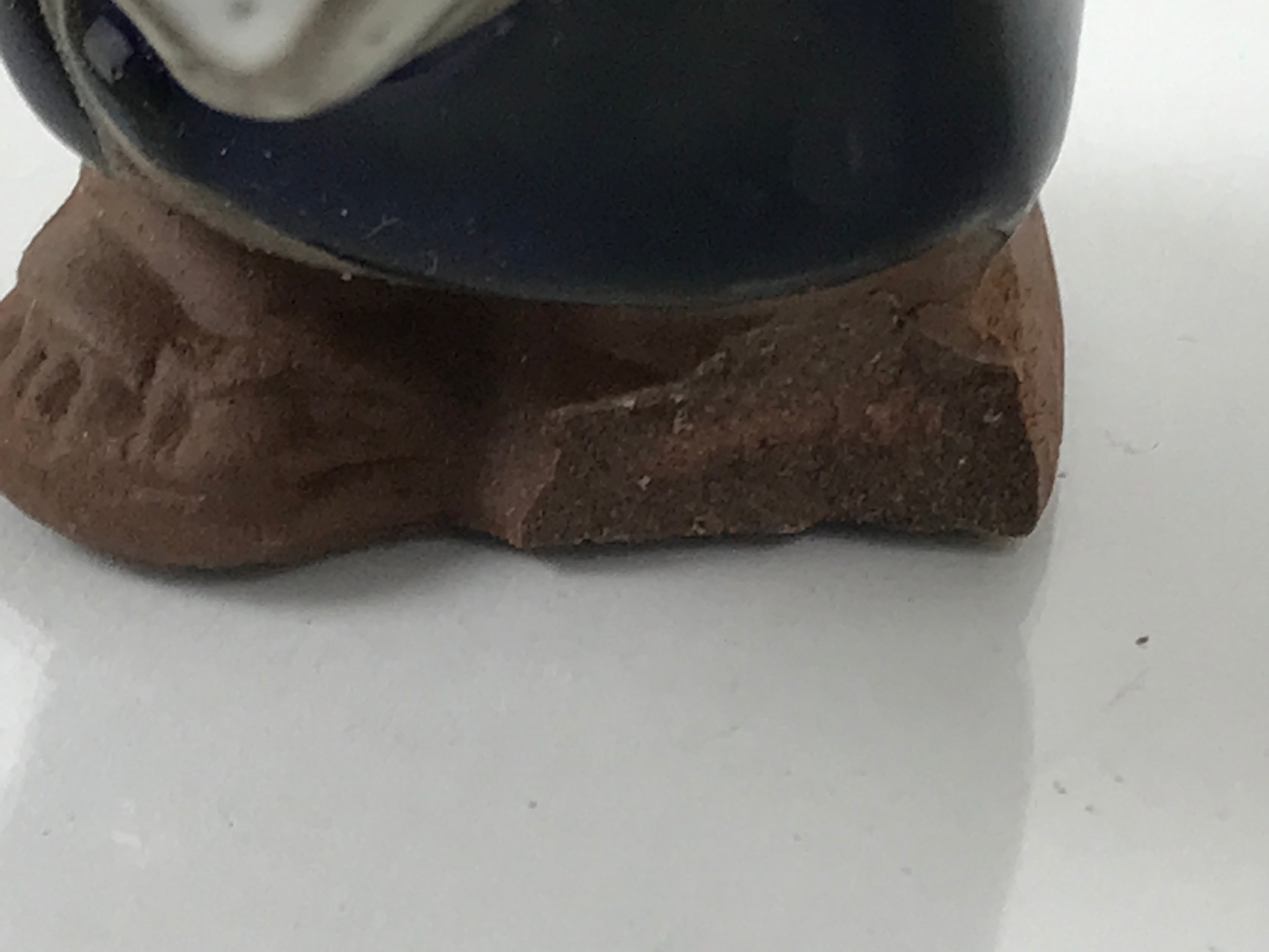 Japanese Seto Ceramic Young Girl Figurine Vtg Child Blue Kimono Red Clay ST103-AD - Figurine-chidorivintage.com