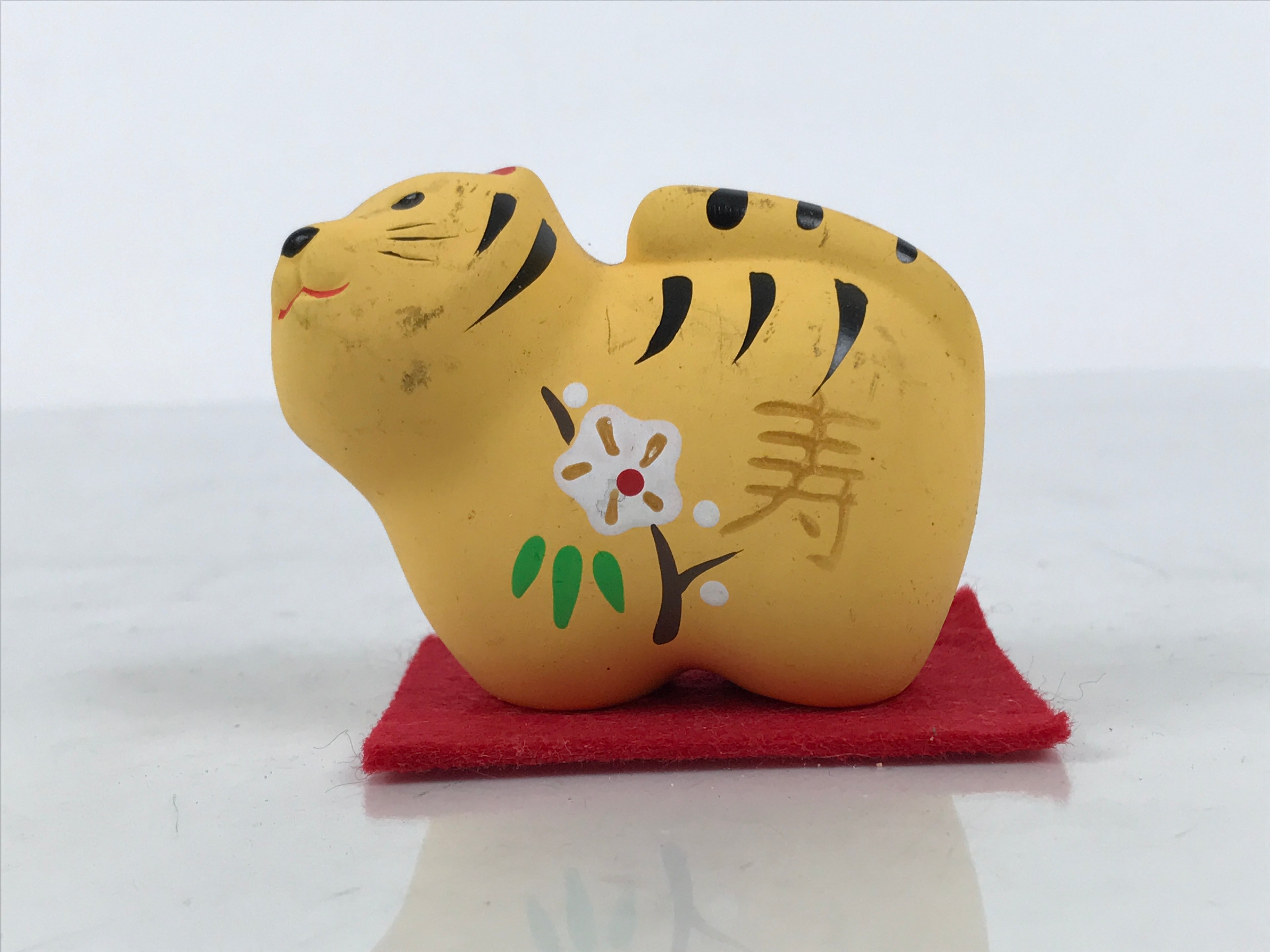 Japanese Clay Figurine Zodiac Tiger Vtg Lucky Charm Doll Statue Yellow ST120-AD - Figurine-chidorivintage.com