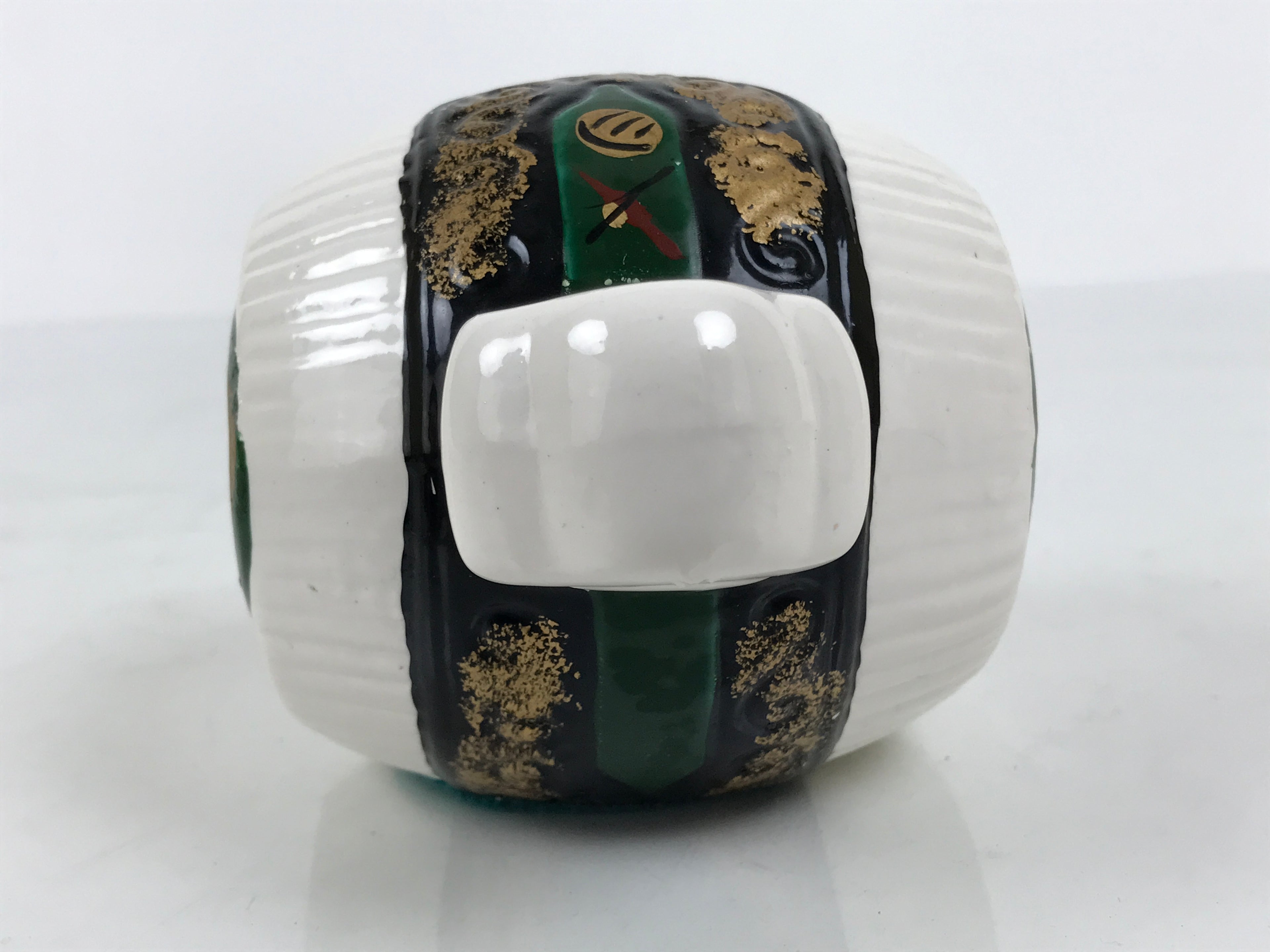 Japanese Porcelain Lucky Hammer Uchide no Kozuchi Vtg White Gold Green ST108-AD - Other Display Item-chidorivintage.com