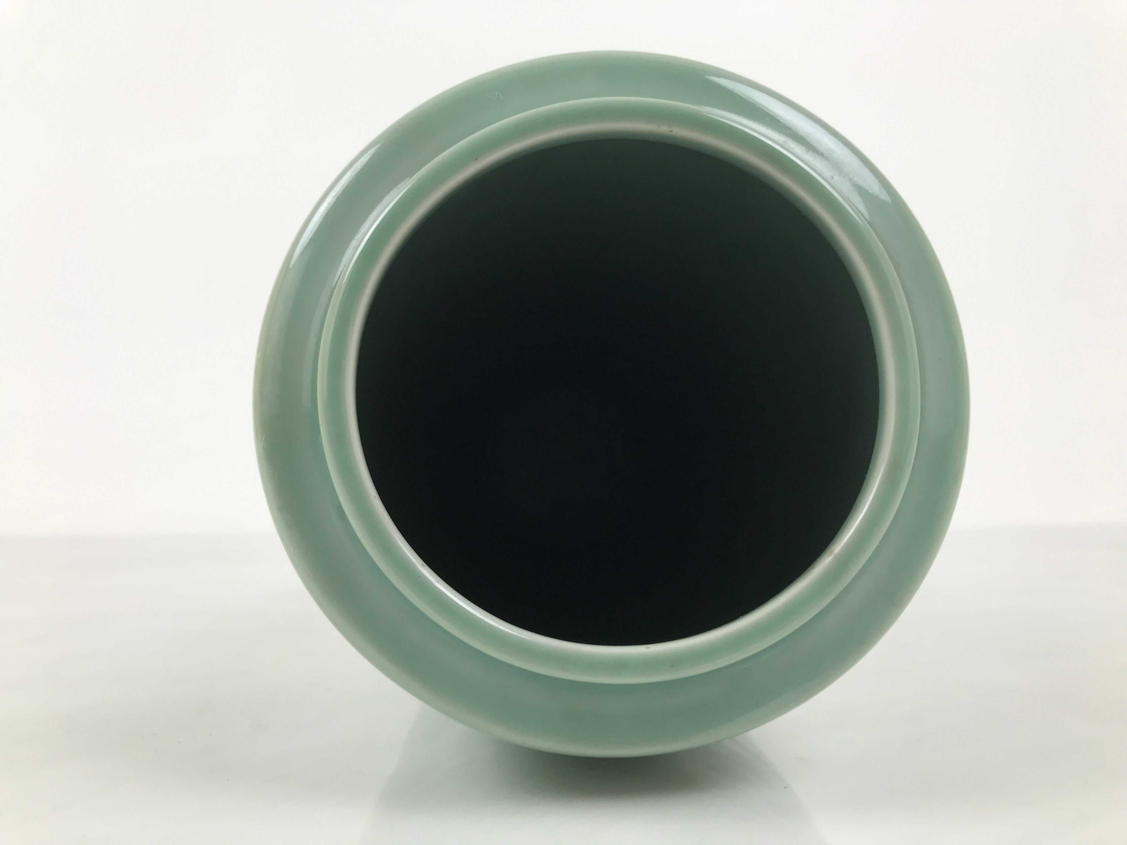 Japanese Porcelain Flower Vase Ikebana Kabin Celadon Green Abstract Tall FK256-KT - Vase-chidorivintage.com
