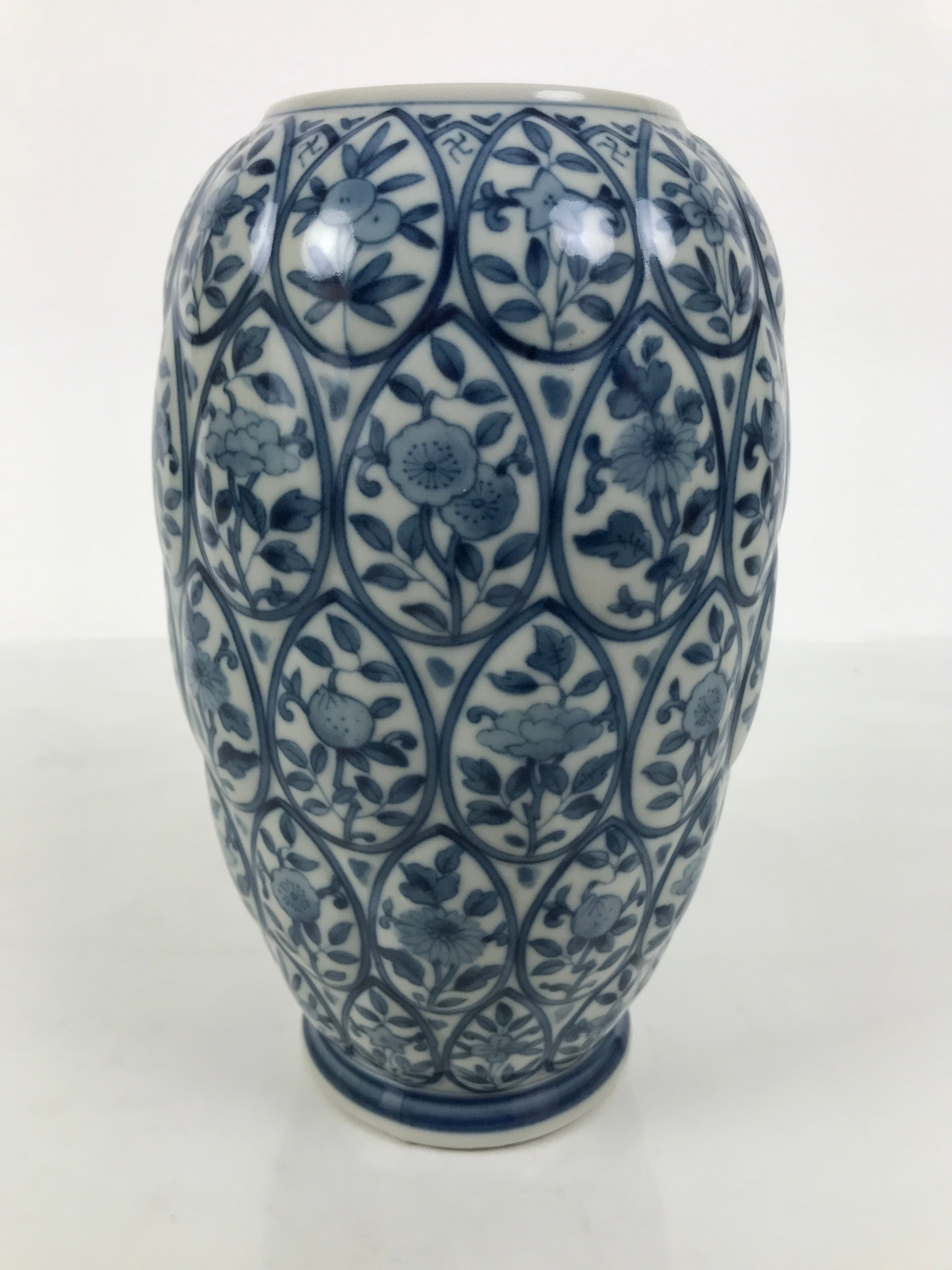 Japanese Porcelain Flower Vase Vtg Ikebana Kabin White Blue Floral Tall FK258-KT - Vase-chidorivintage.com