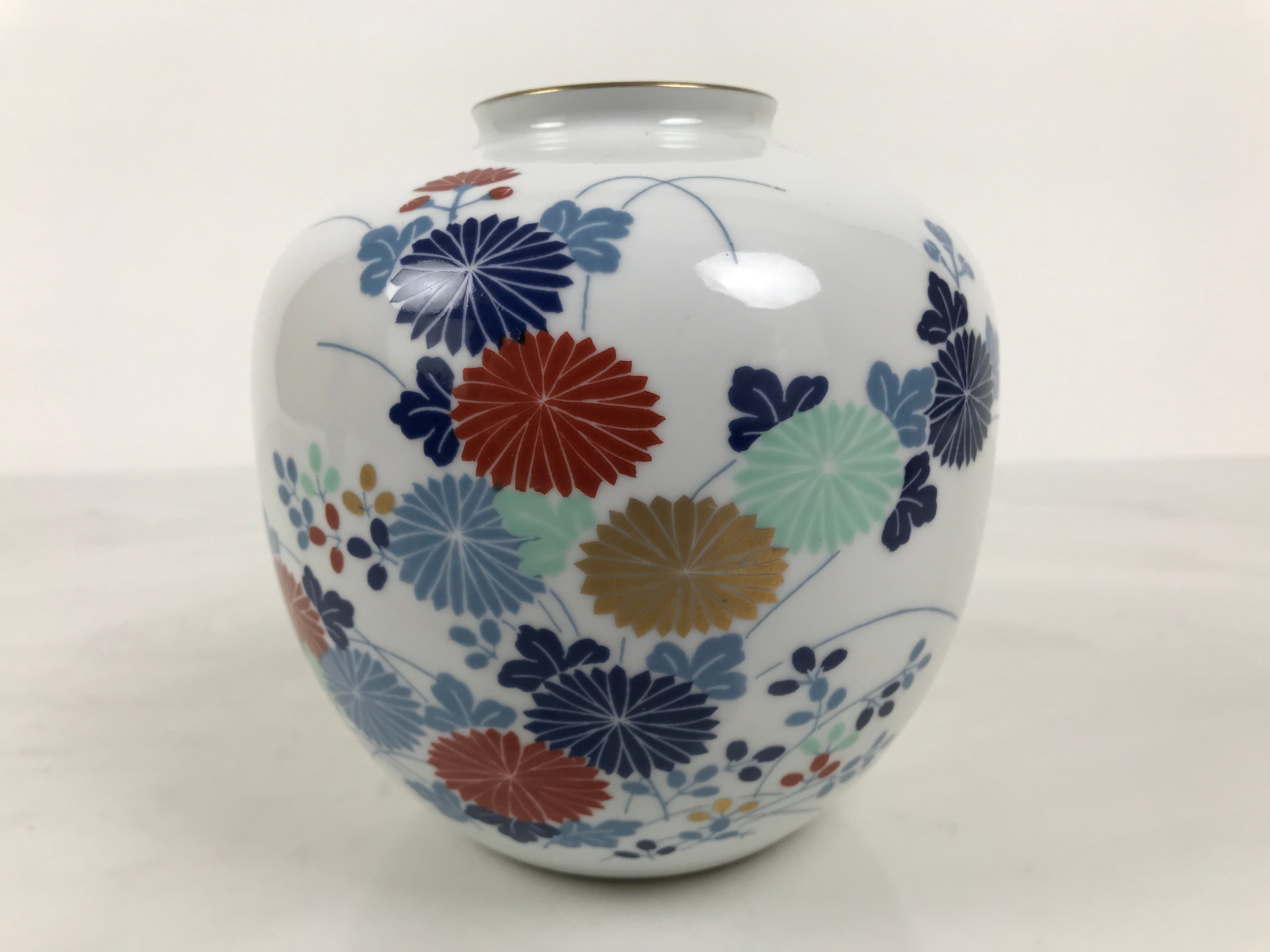 Japanese Porcelain Flower Vase Vtg Ikebana Kabin Floral White Blue Red FK264-KT - Vase-chidorivintage.com