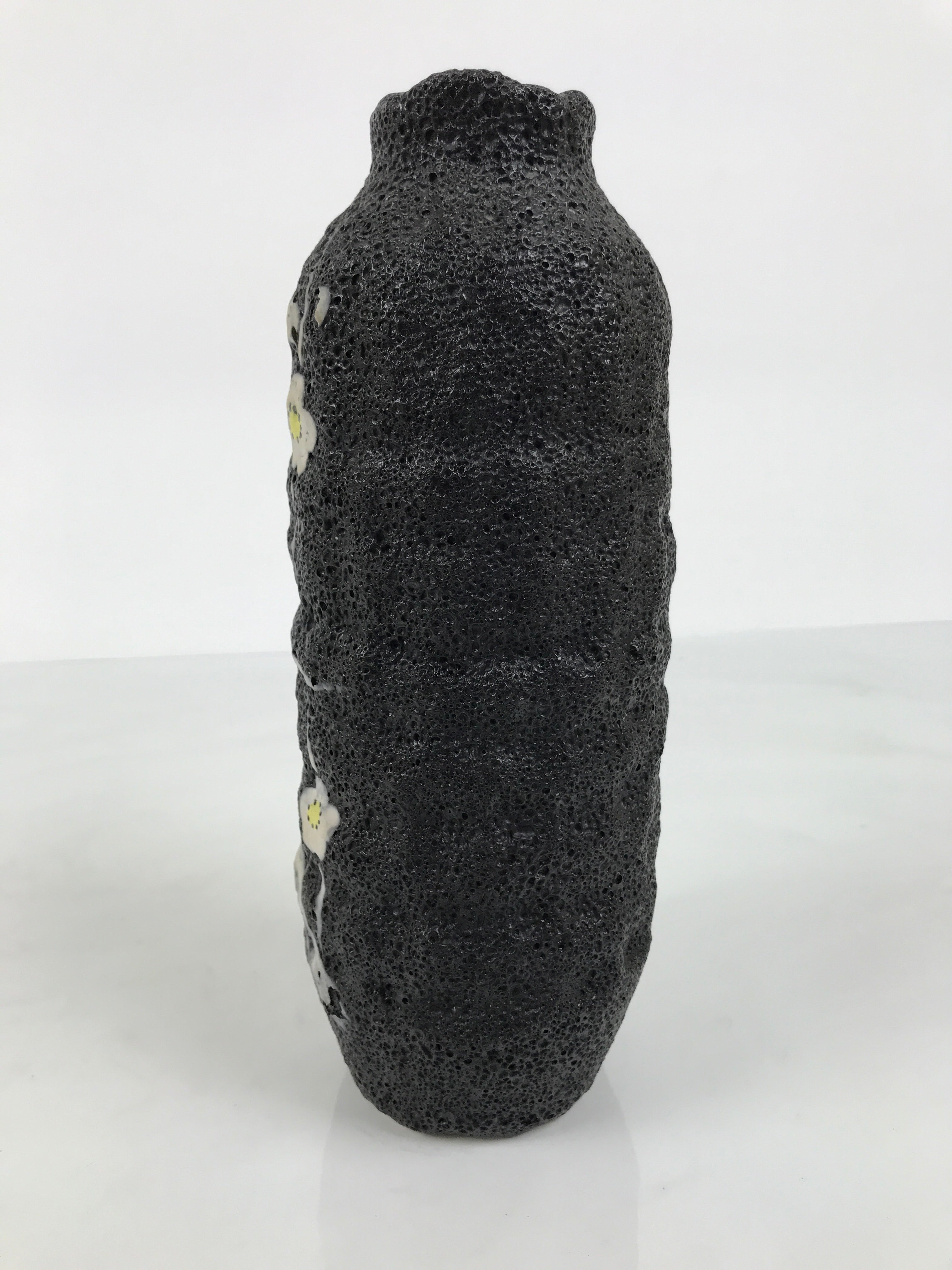 Japanese Ceramic Flower Vase Vtg Ikebana Kabin Lava Black Tall Plum Ume FK265-KT - Vase-chidorivintage.com