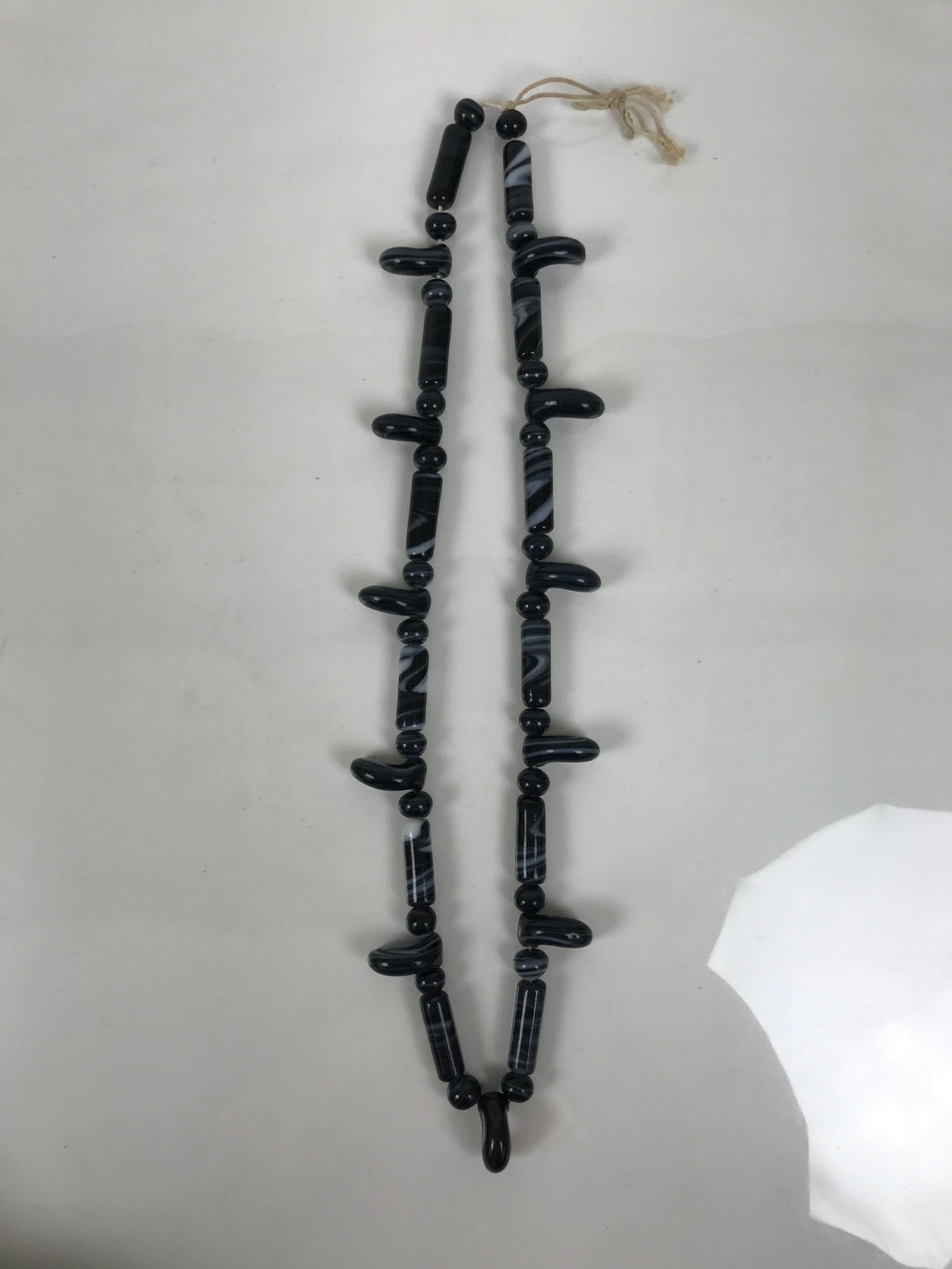 Japanese Glass Beads Necklace Vtg Magatama Trade White Black Marble JZ192-Other OT - Misc-chidorivintage.com