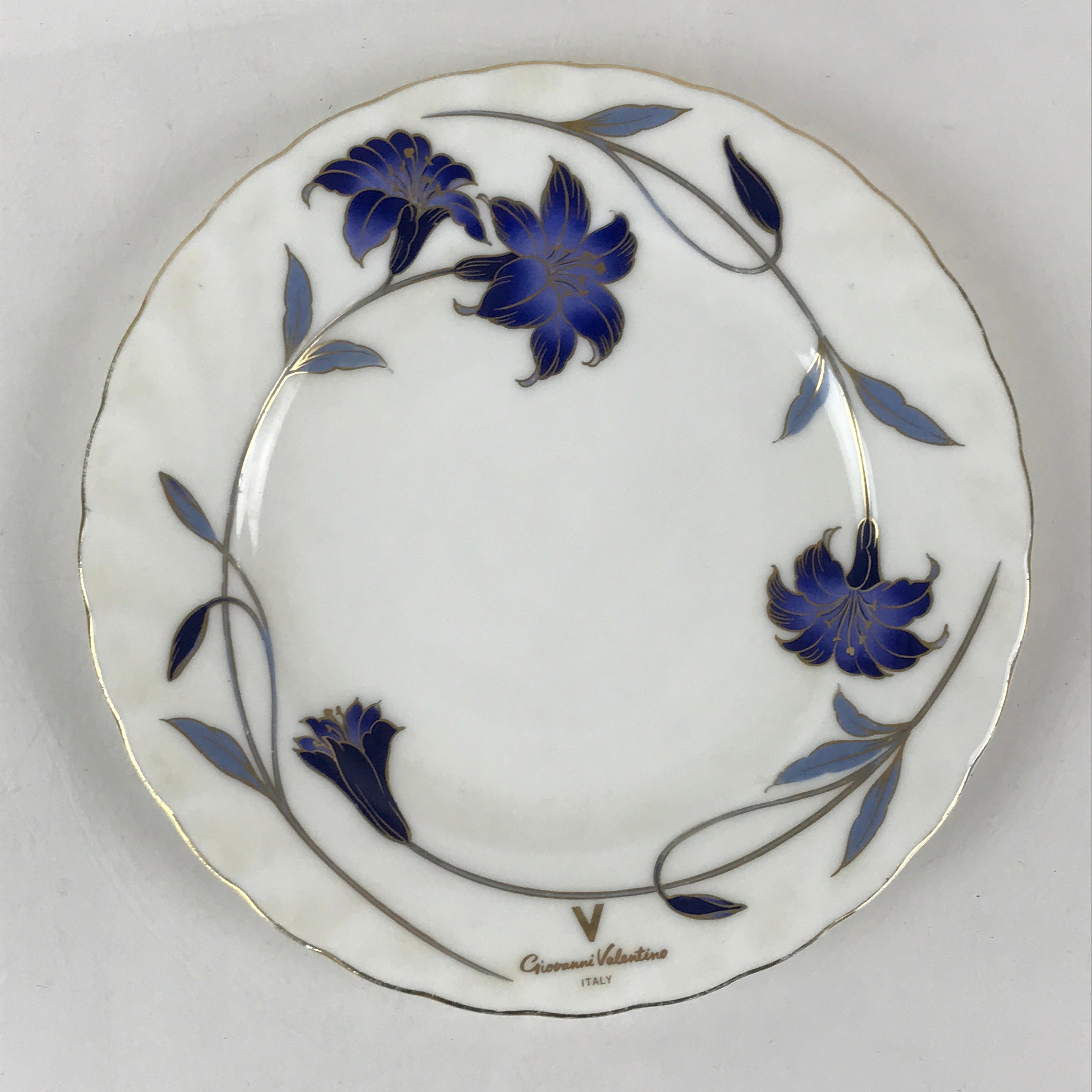 Italian Giovanni Valentino Porcelain Plate Blue Gold Flower Design White PY244