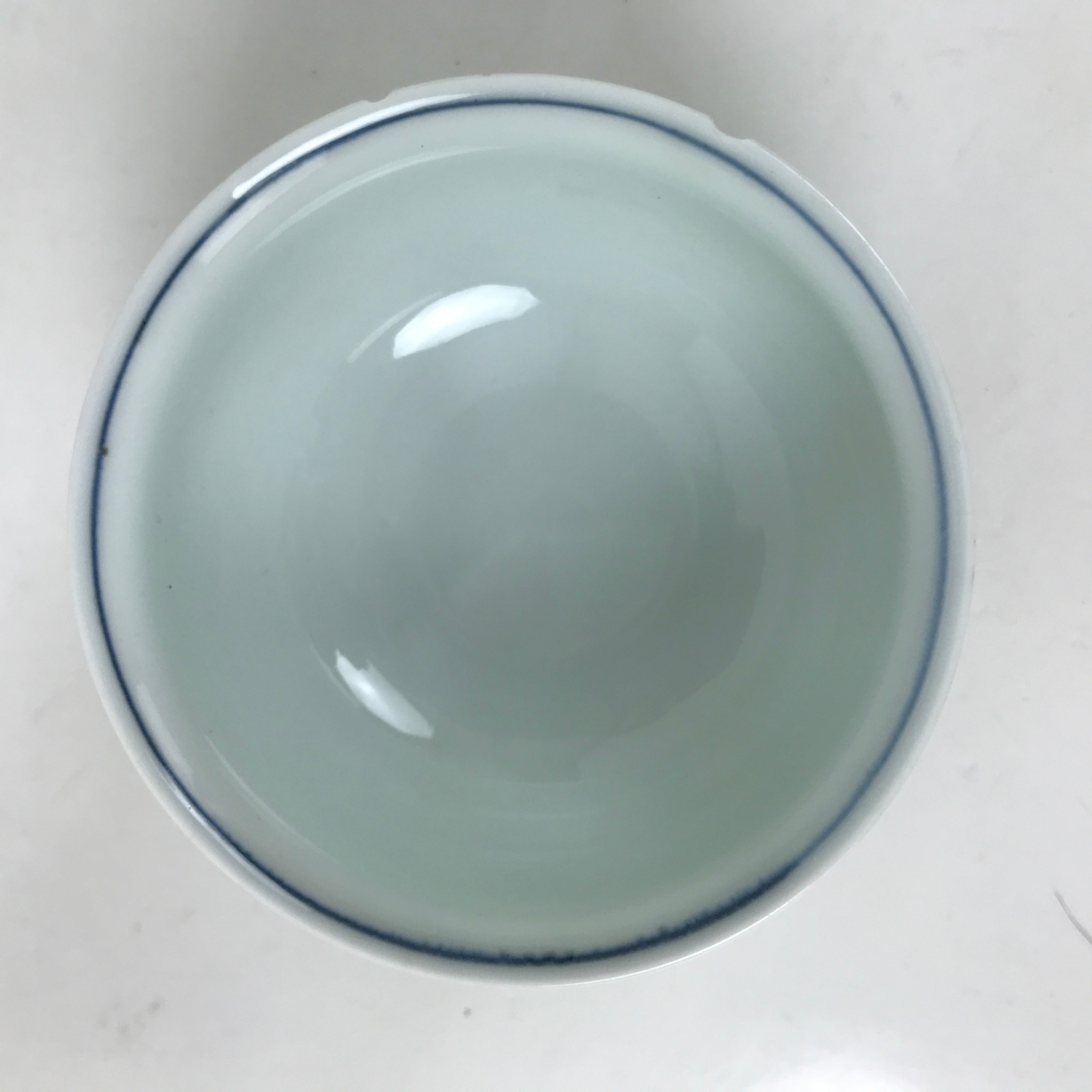 Japanese Akae Porcelain Yunomi Teacup Vtg Floral Red Green Blue TC525