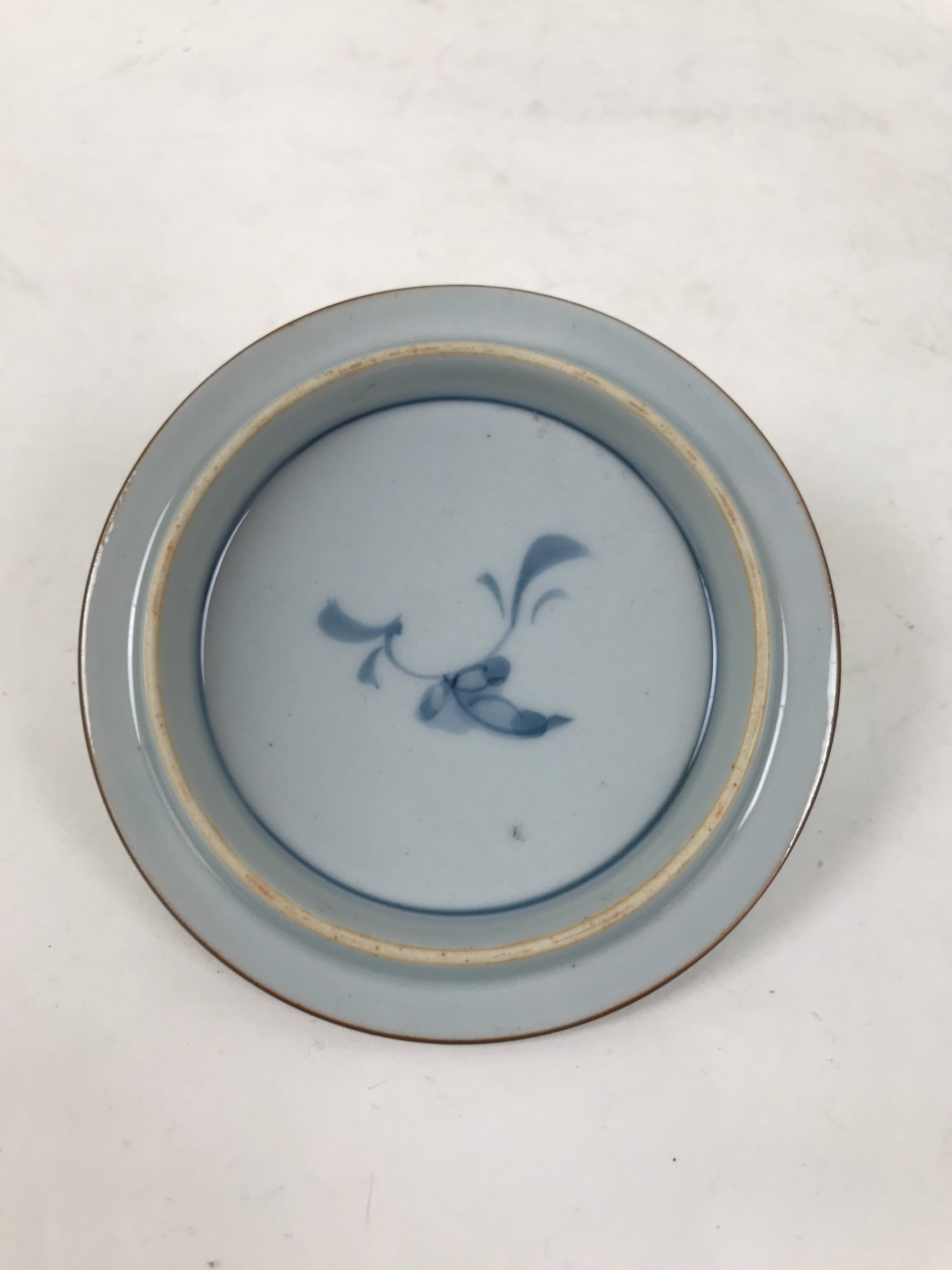 Japanese Arita Porcelain Lidded Teacup Sometsuke Flowers Blue White Yunomi TC604