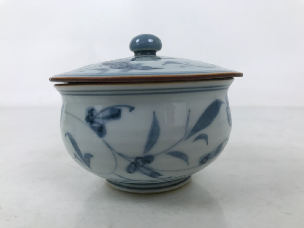 Japanese Arita Porcelain Lidded Teacup Sometsuke Flowers Blue White Yunomi TC606