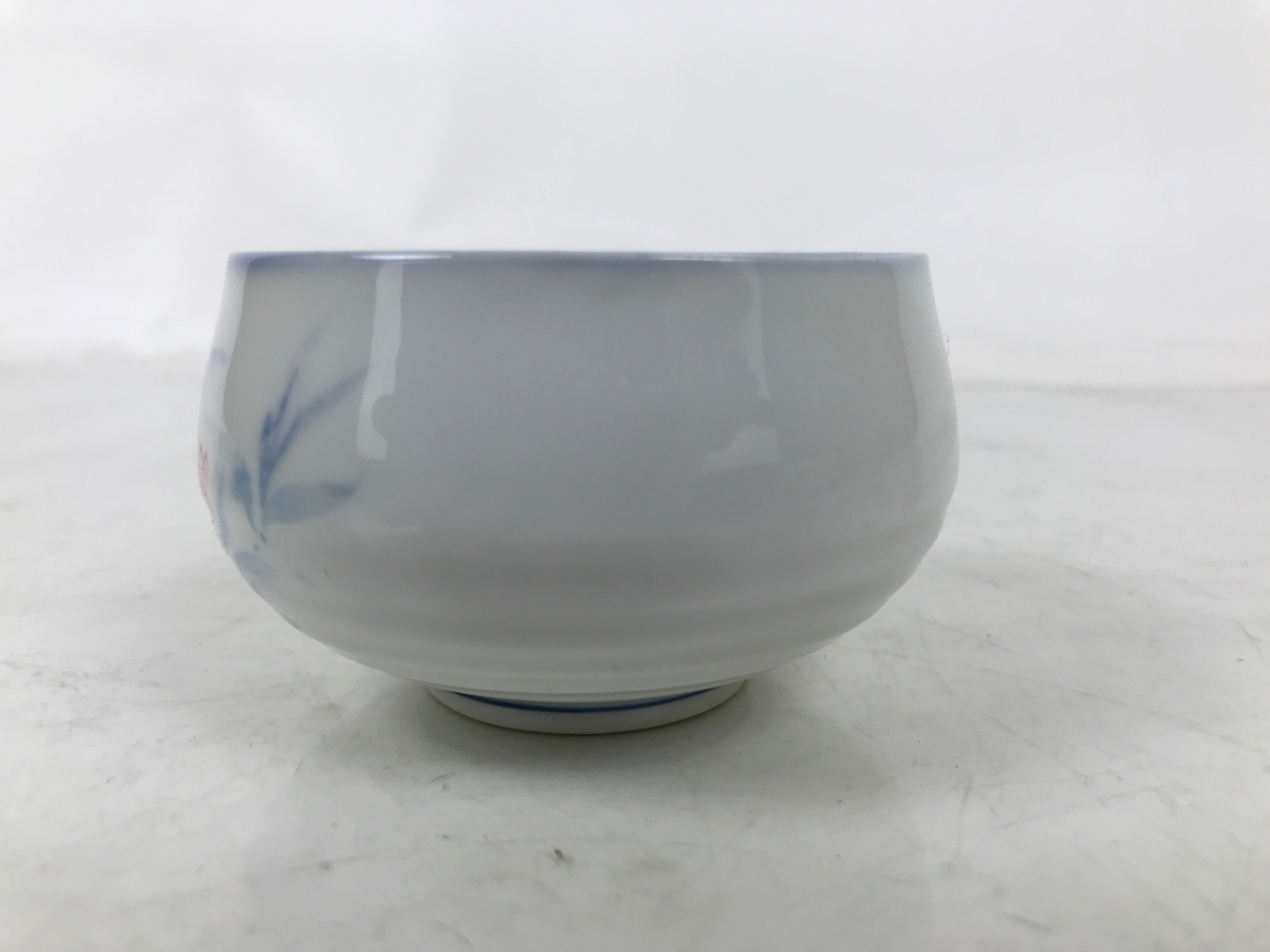 Japanese Arita Porcelain Teacup Vtg Berry Leaves Pink Blue Sencha Yunomi TC581