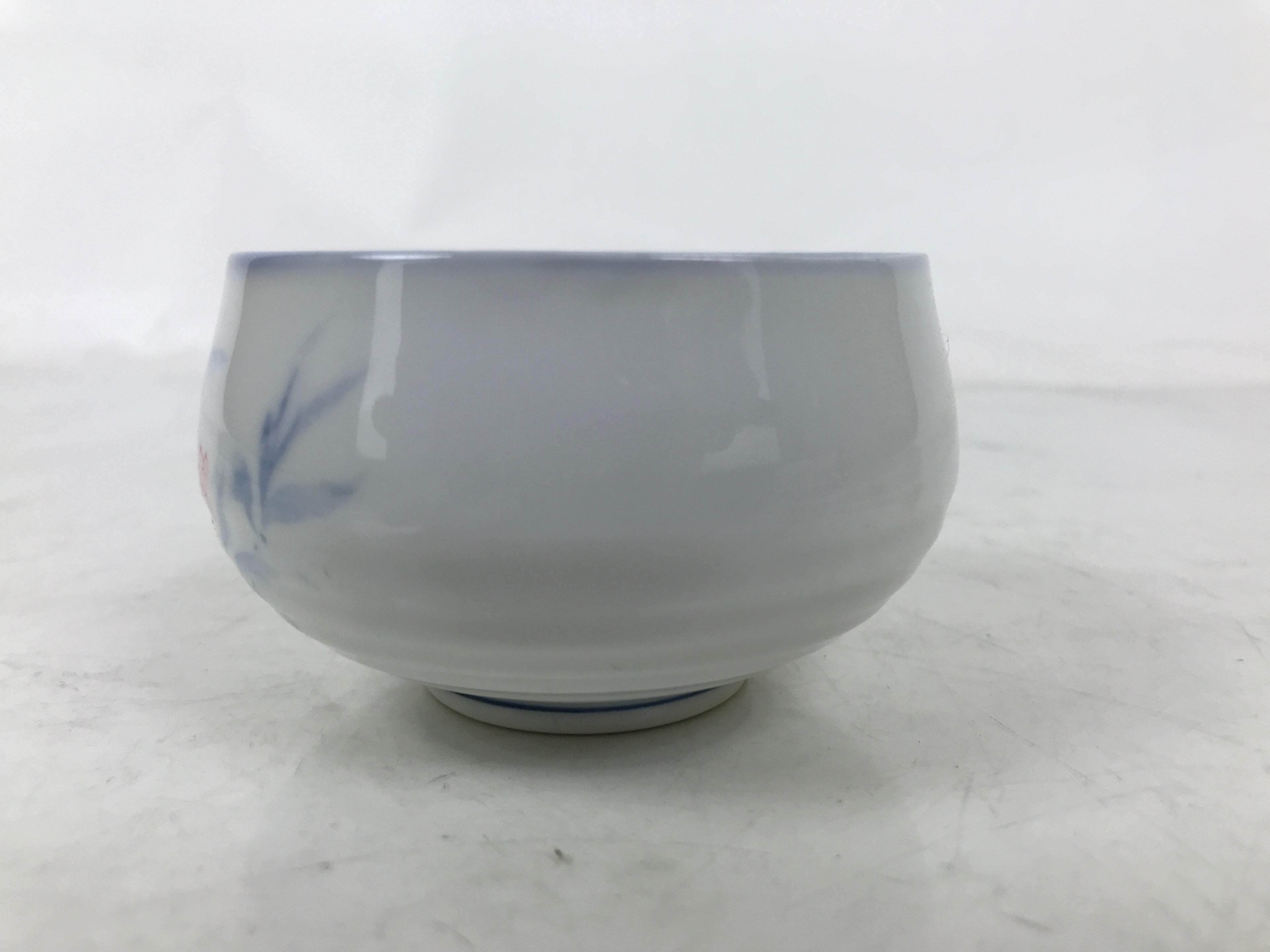 Japanese Arita Porcelain Teacup Vtg Berry Leaves Pink Blue Sencha Yunomi TC581