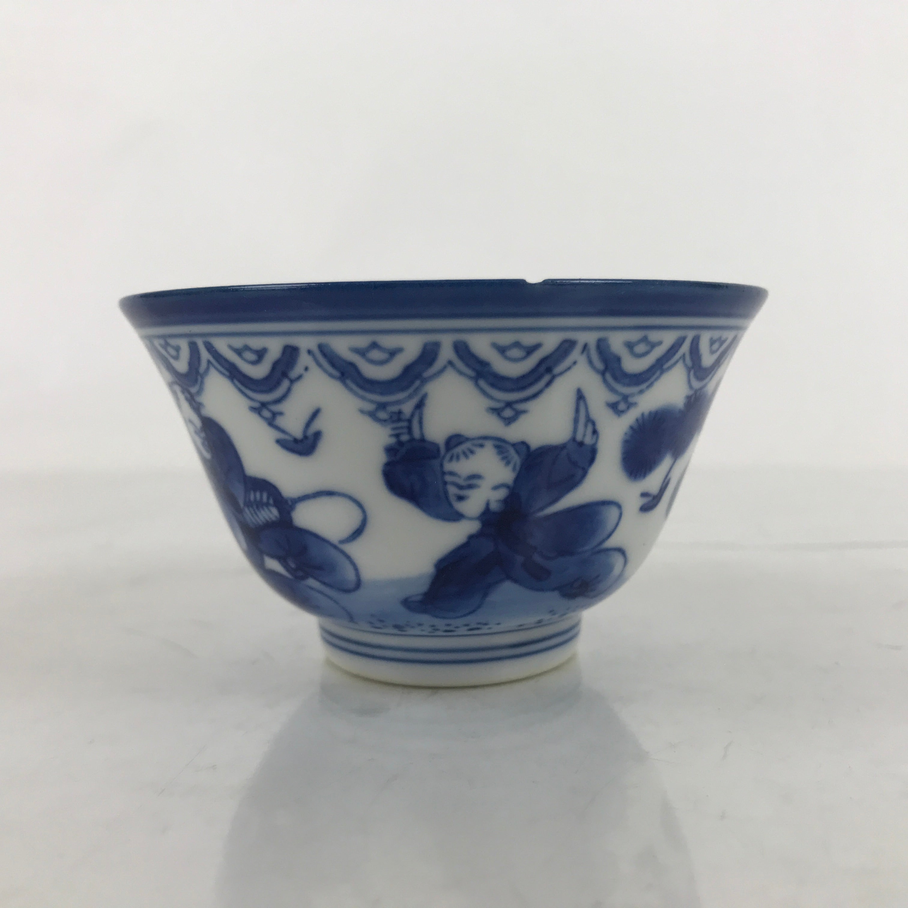 Japanese Arita Sometsuke Porcelain Yunomi Teacup Vtg Karako Children Blue TC521