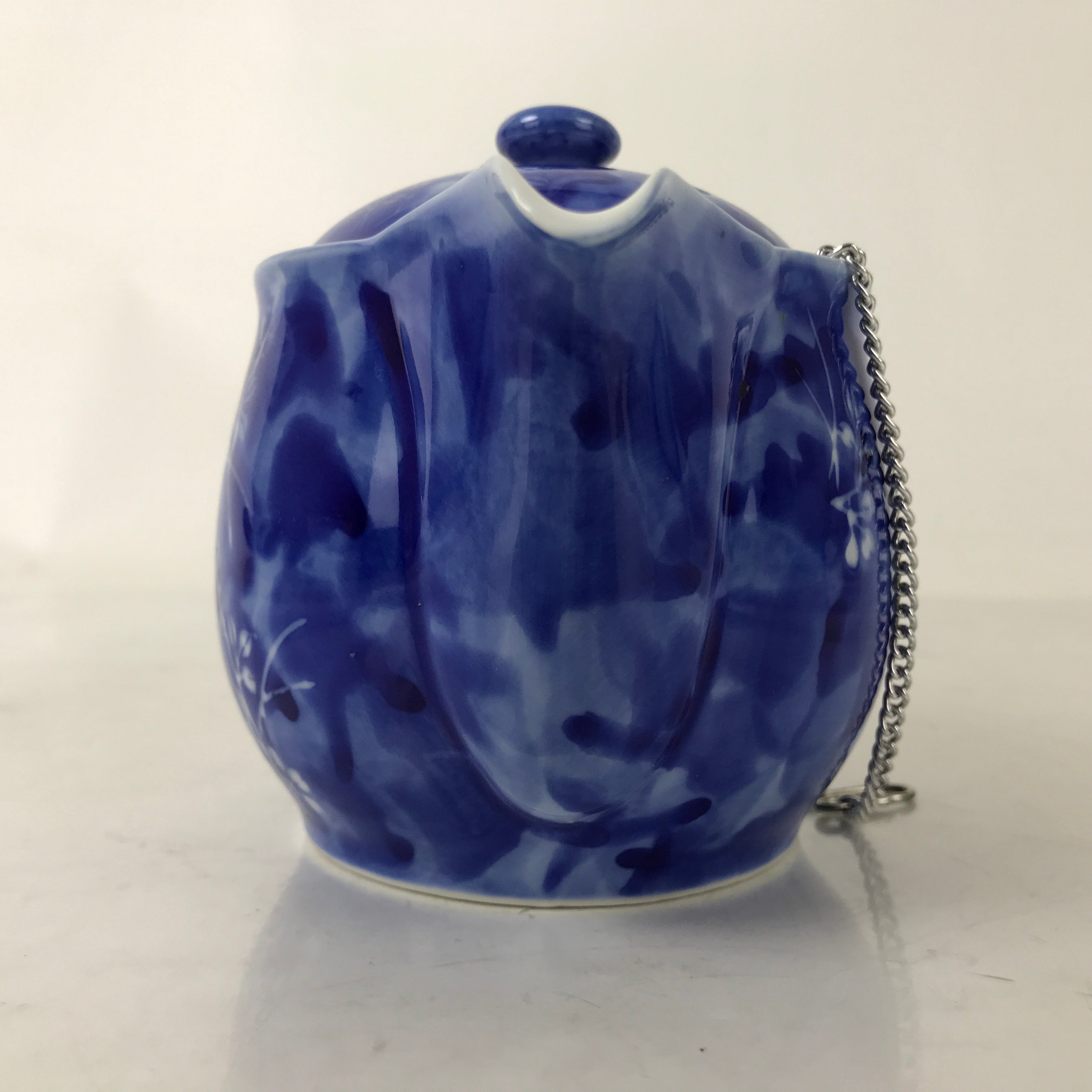 Japanese Arita Ware Ceramic Lidded Teapot Vtg Blue White Leaves W/ Strainer Y248