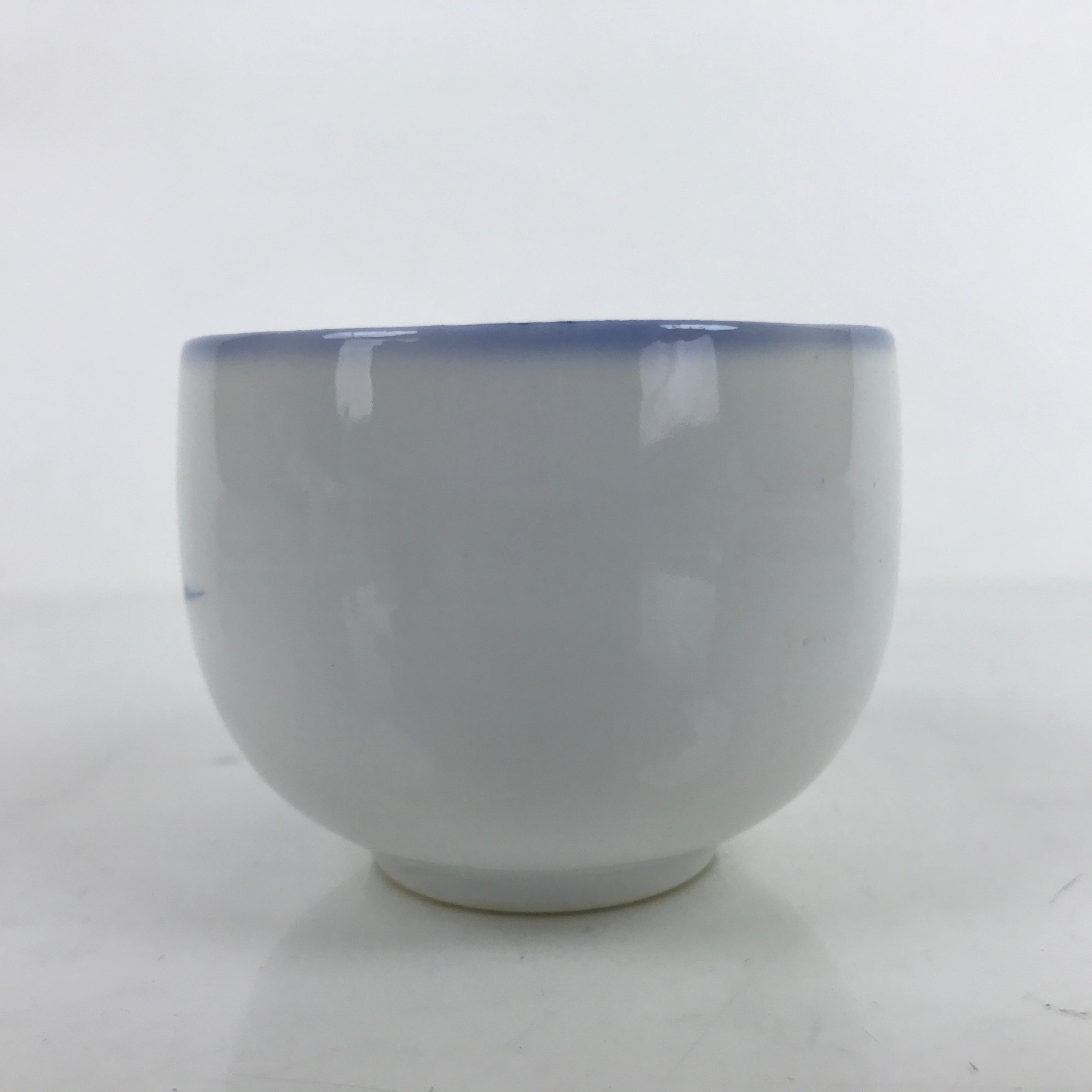 Japanese Arita Ware Porcelain Teacup Vtg Pink Iris Flower White Yunomi TC477