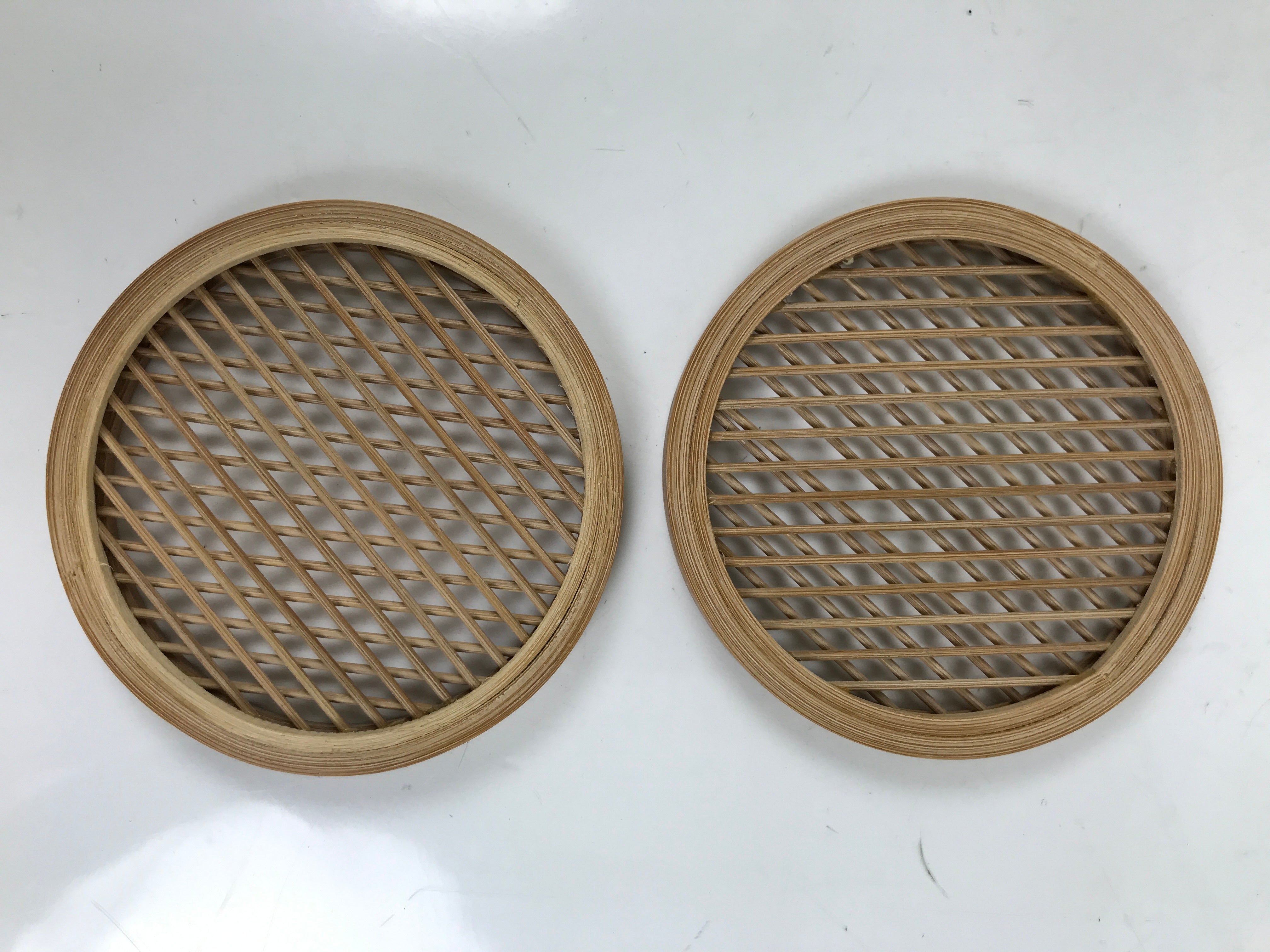 Japanese Bamboo Drink Saucer Pair Vtg Chataku Coaster Brown Mesh Round L517