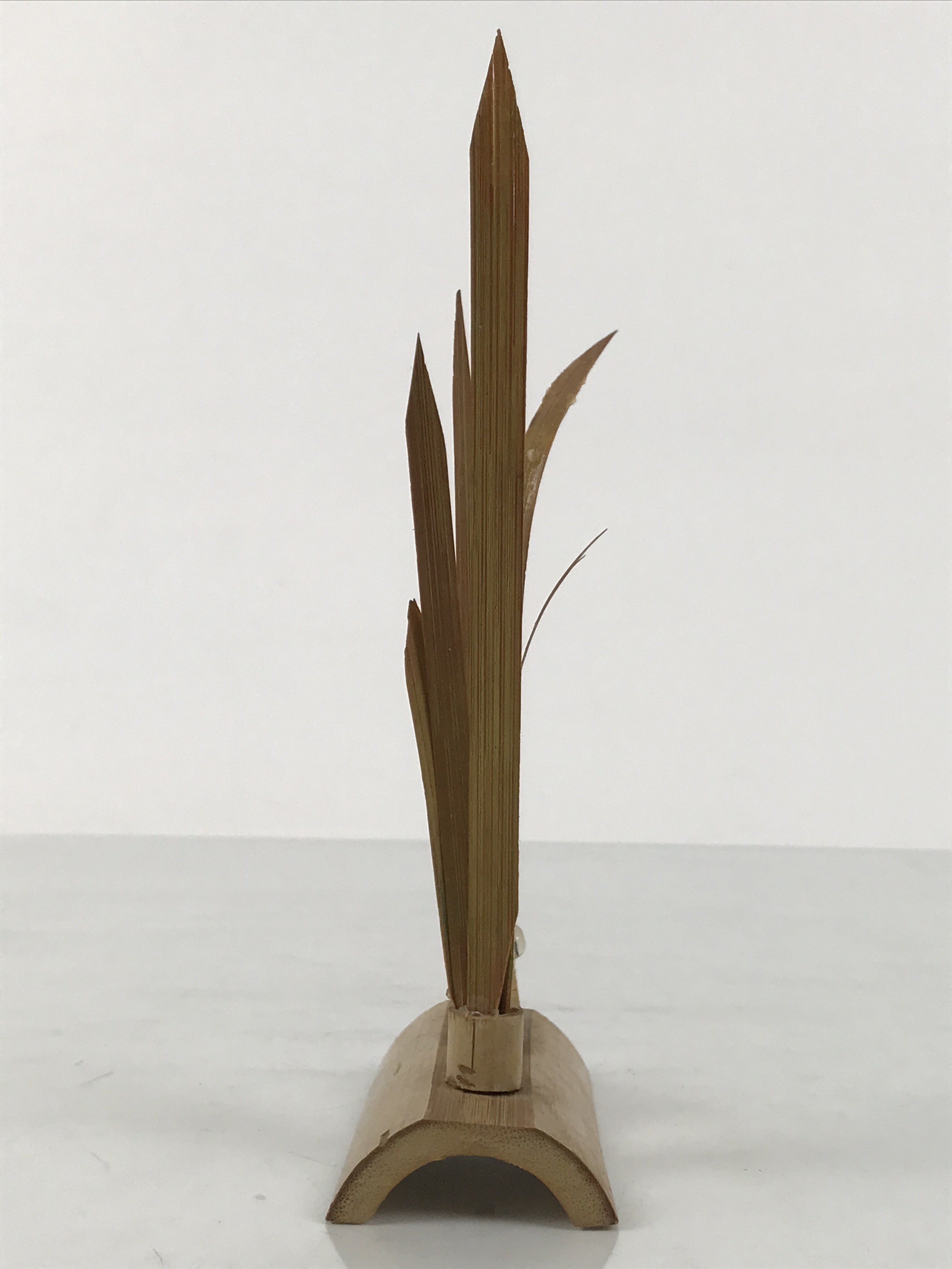 Japanese Bamboo Kokeshi Grass Vtg Singing Frogs Figurine Handcrafted Brown KF801