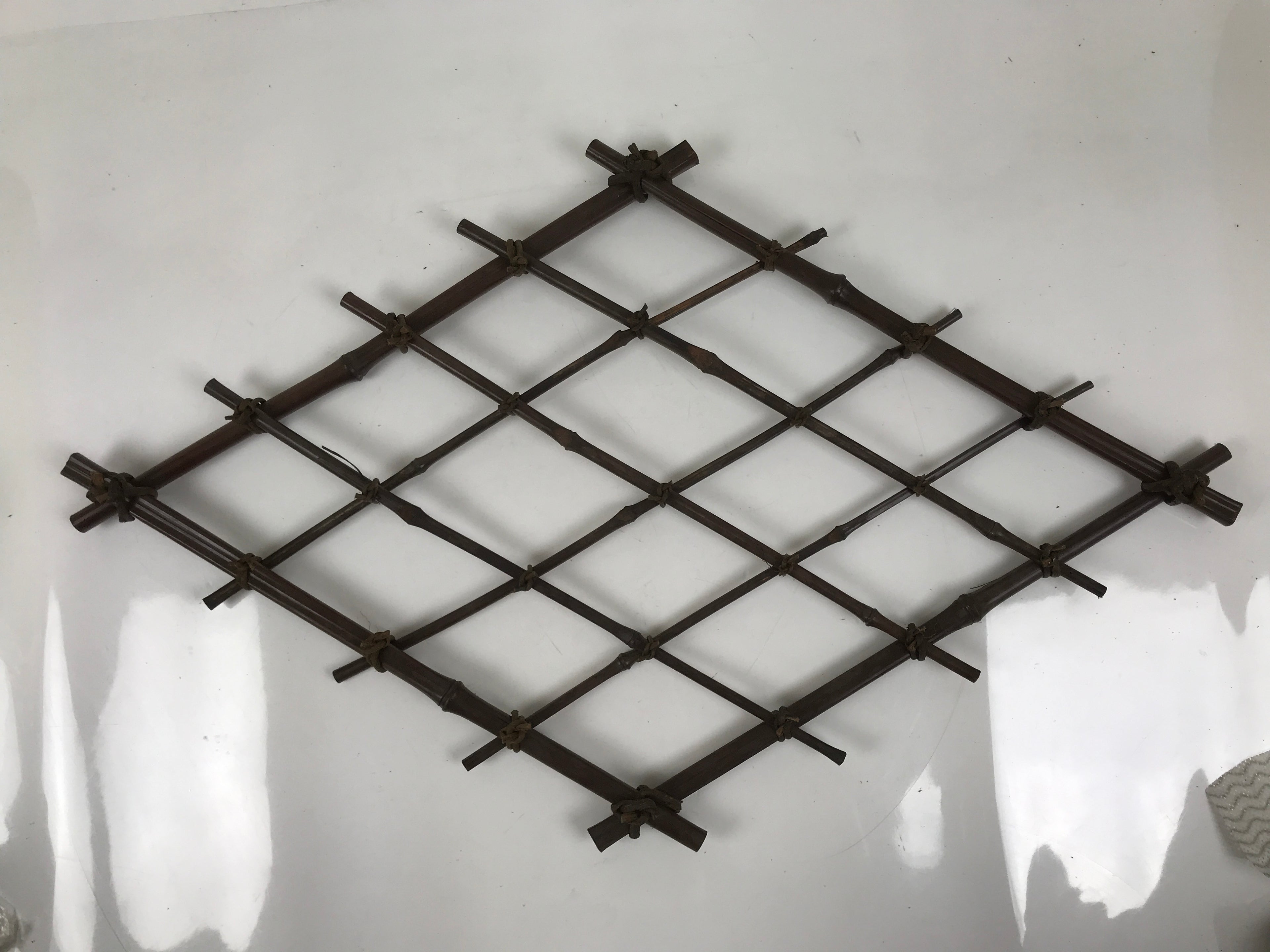Japanese Bamboo Rhombus Lattice Wall Decoration Vtg Vine Natural Material WT557