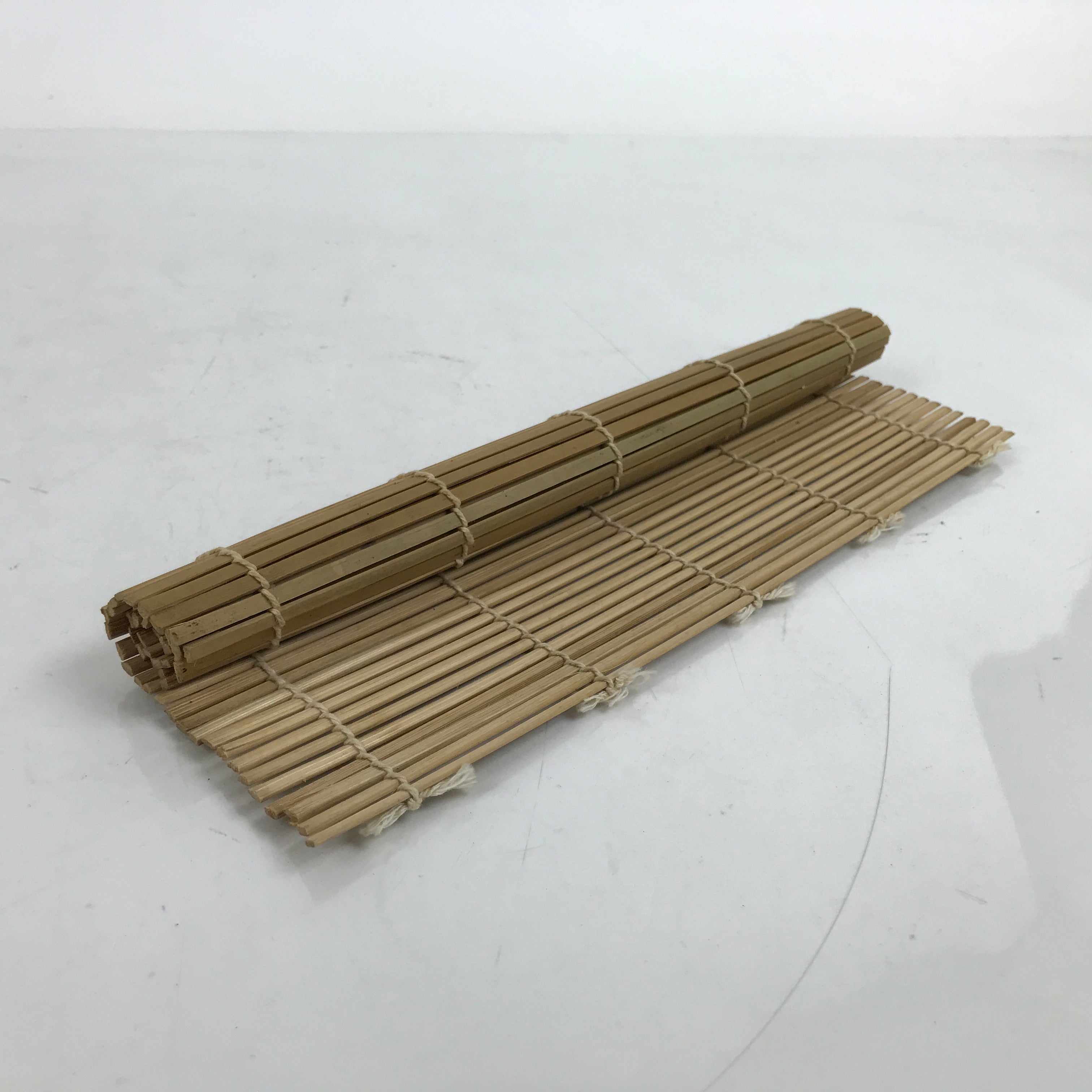 Japanese Bamboo Sushi Rolling Mat Vtg Makisu Natural Wood 24cm JK719