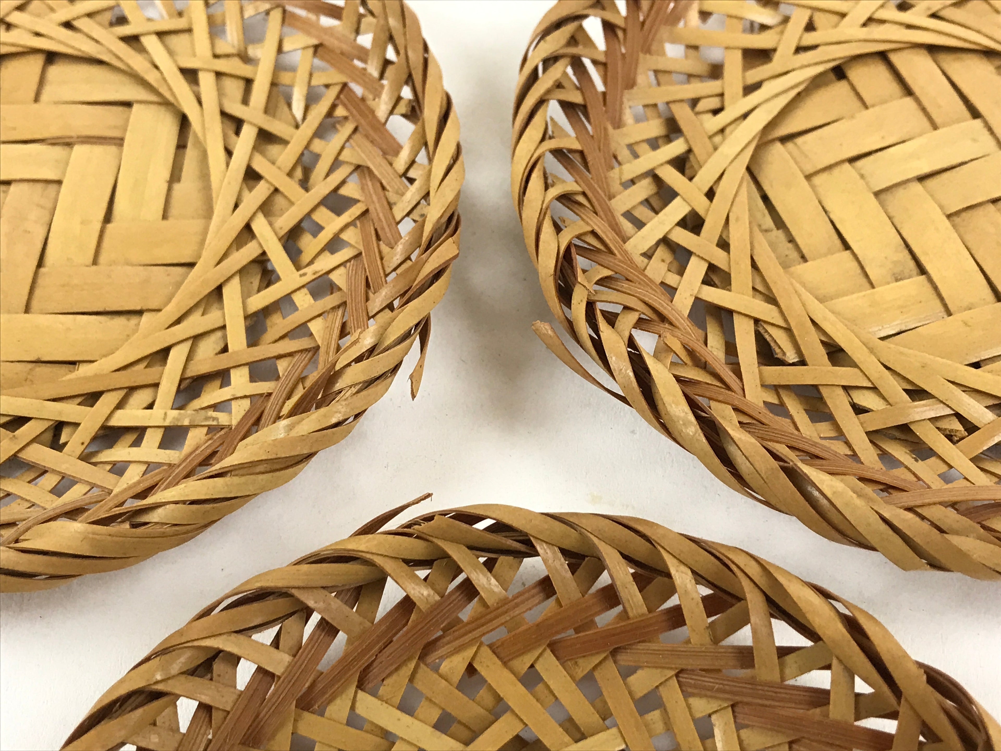 Japanese Bamboo Weave Drink Saucer 5pc Set Vtg Chataku Coaster Takeami UR934