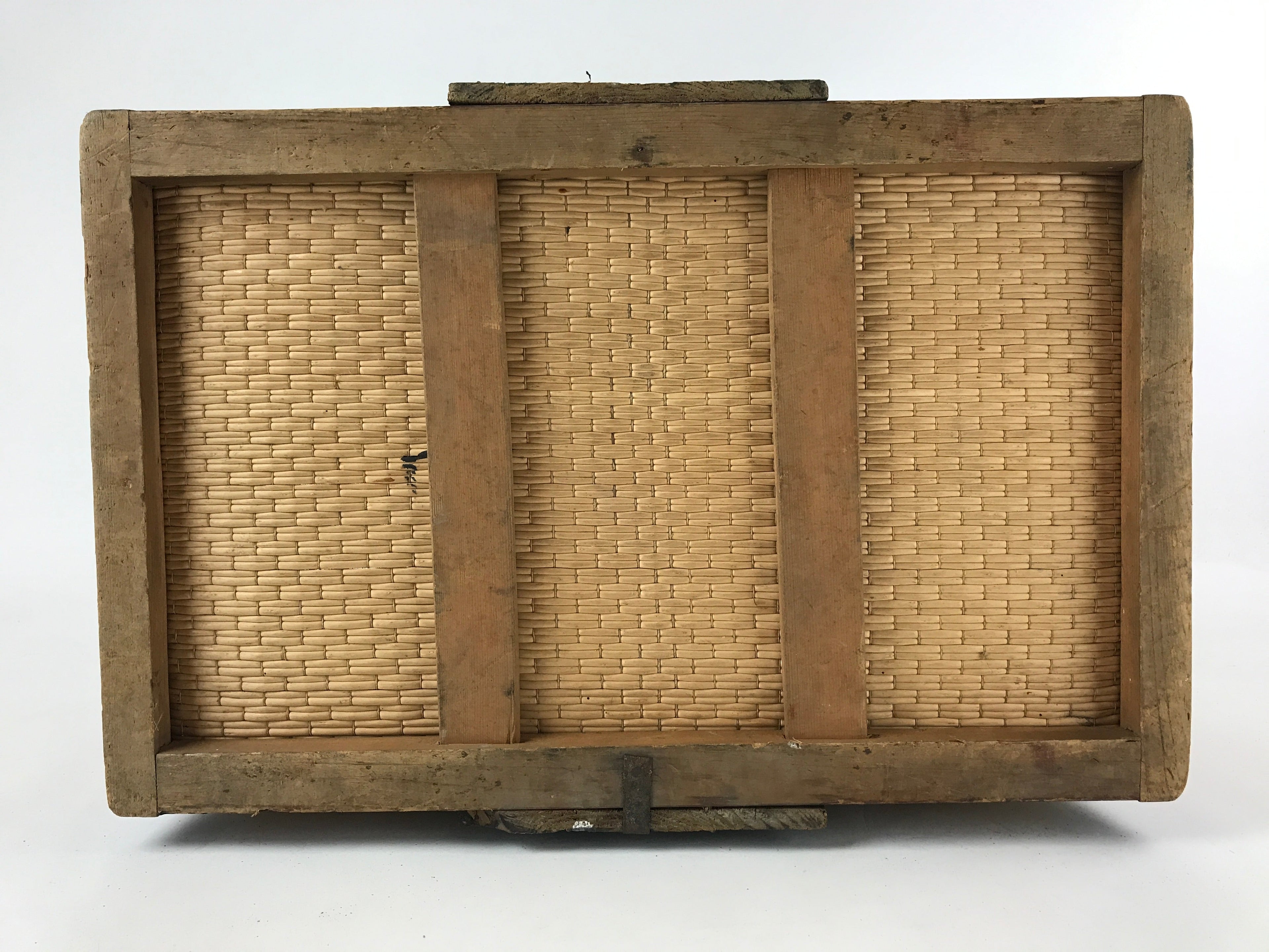 Japanese Bamboo Woven Storage Basket Vtg Traveler Chest Kago Iron Handles B221