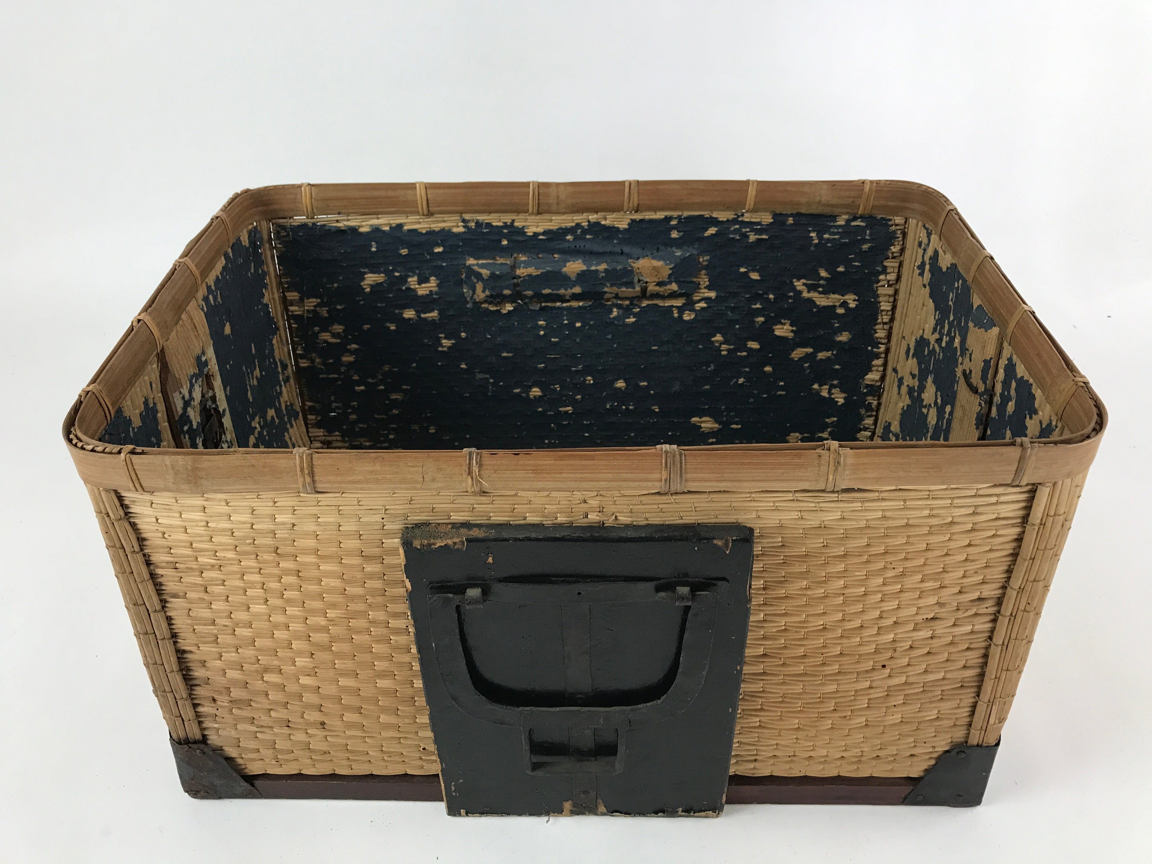 Japanese Bamboo Woven Storage Basket Vtg Traveler Chest Kago Iron Handles B221