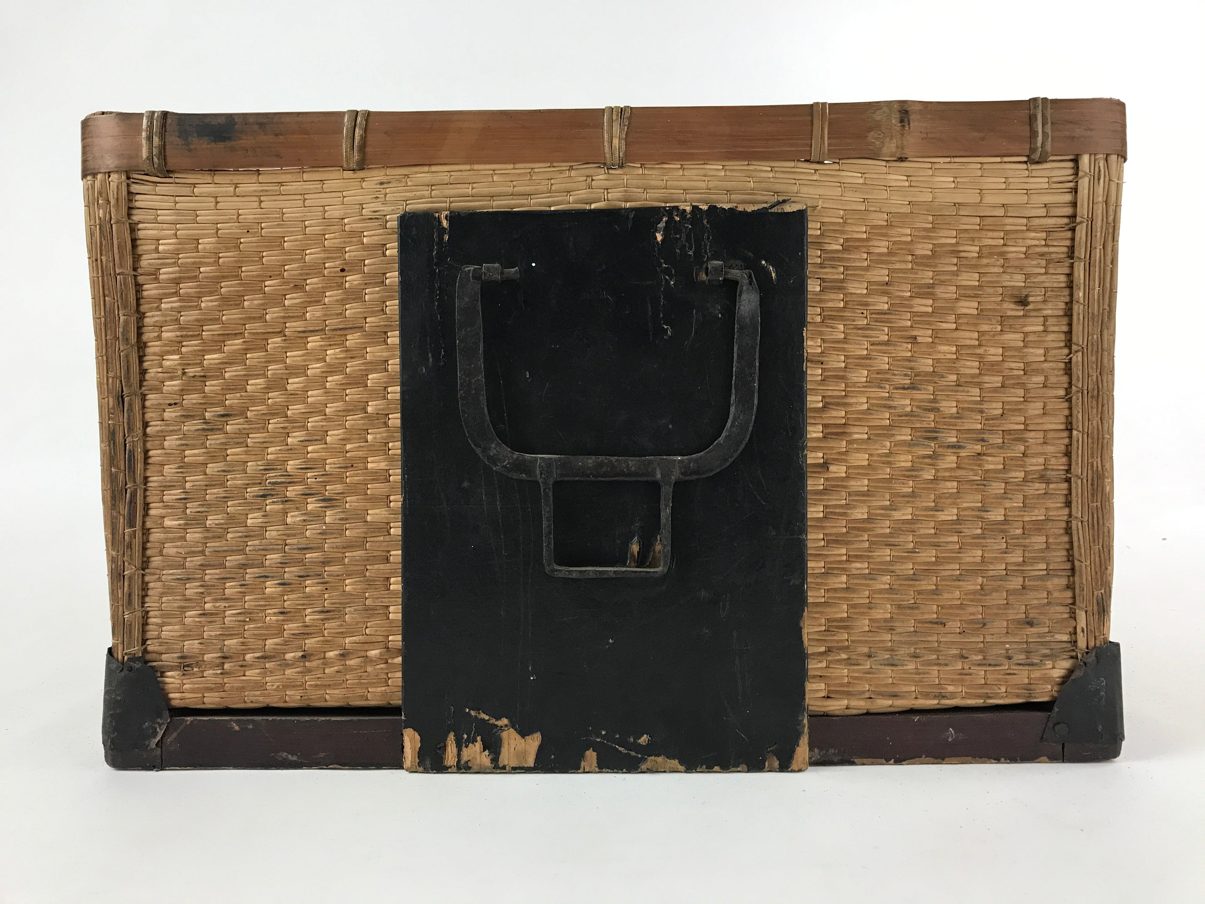 Japanese Bamboo Woven Storage Basket Vtg Traveler Chest Kago Iron Handles B222