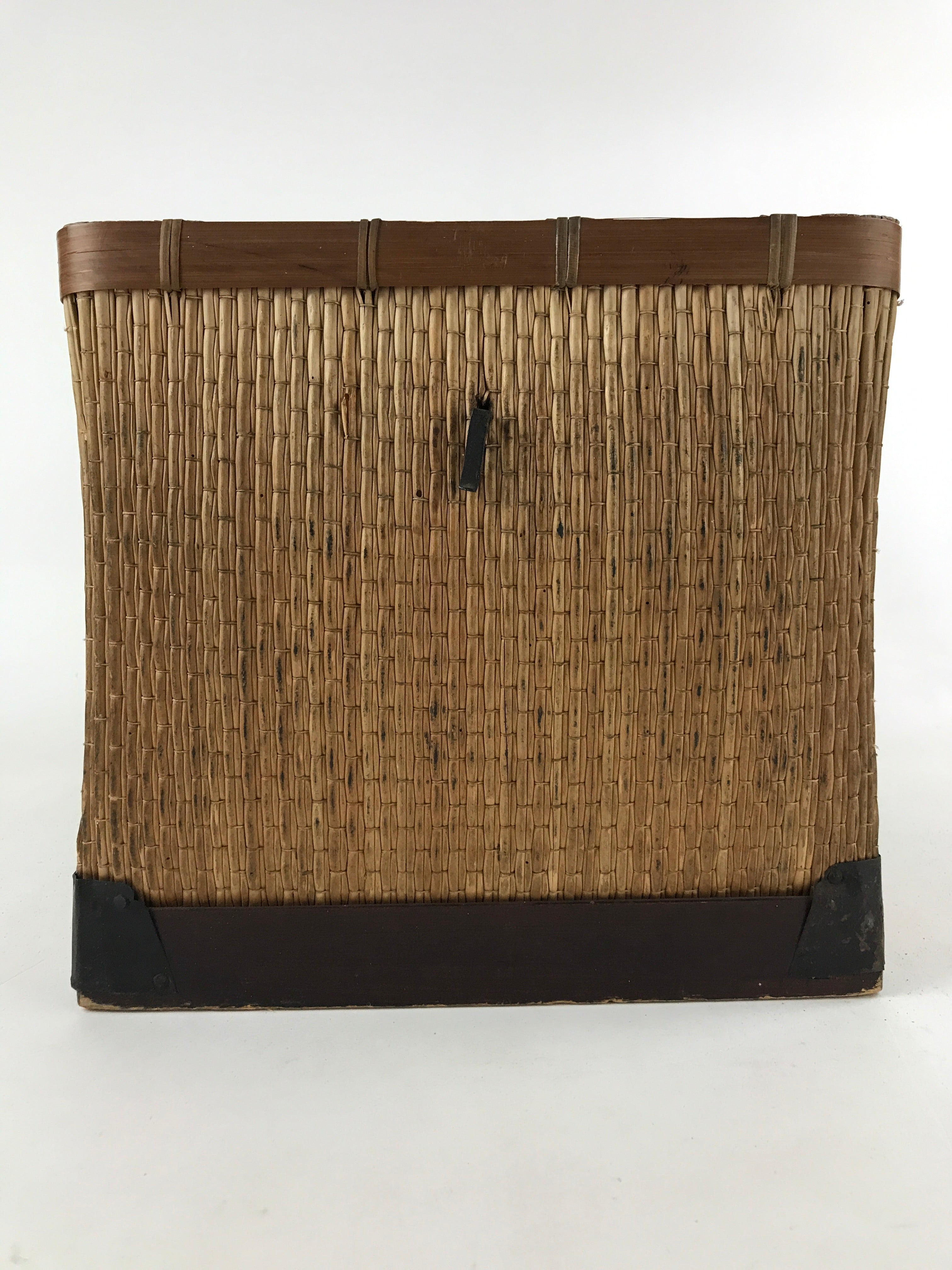 Japanese Bamboo Woven Storage Basket Vtg Traveler Chest Kago Iron Handles B222