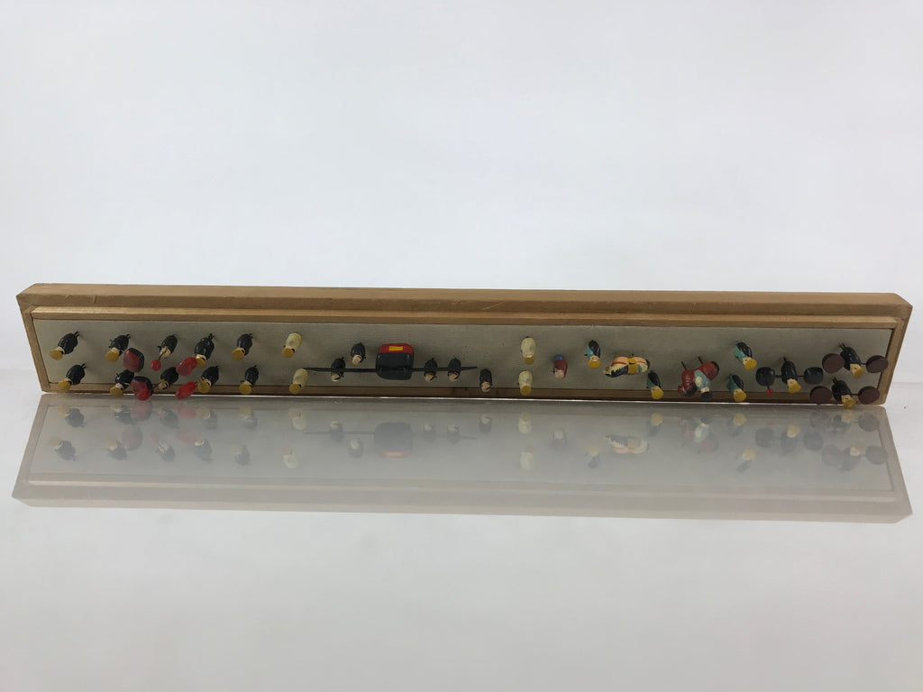 Japanese Boxed Display Art Tiny Dolls Daimyo-Gyoretsu Daimyo Procession JK519