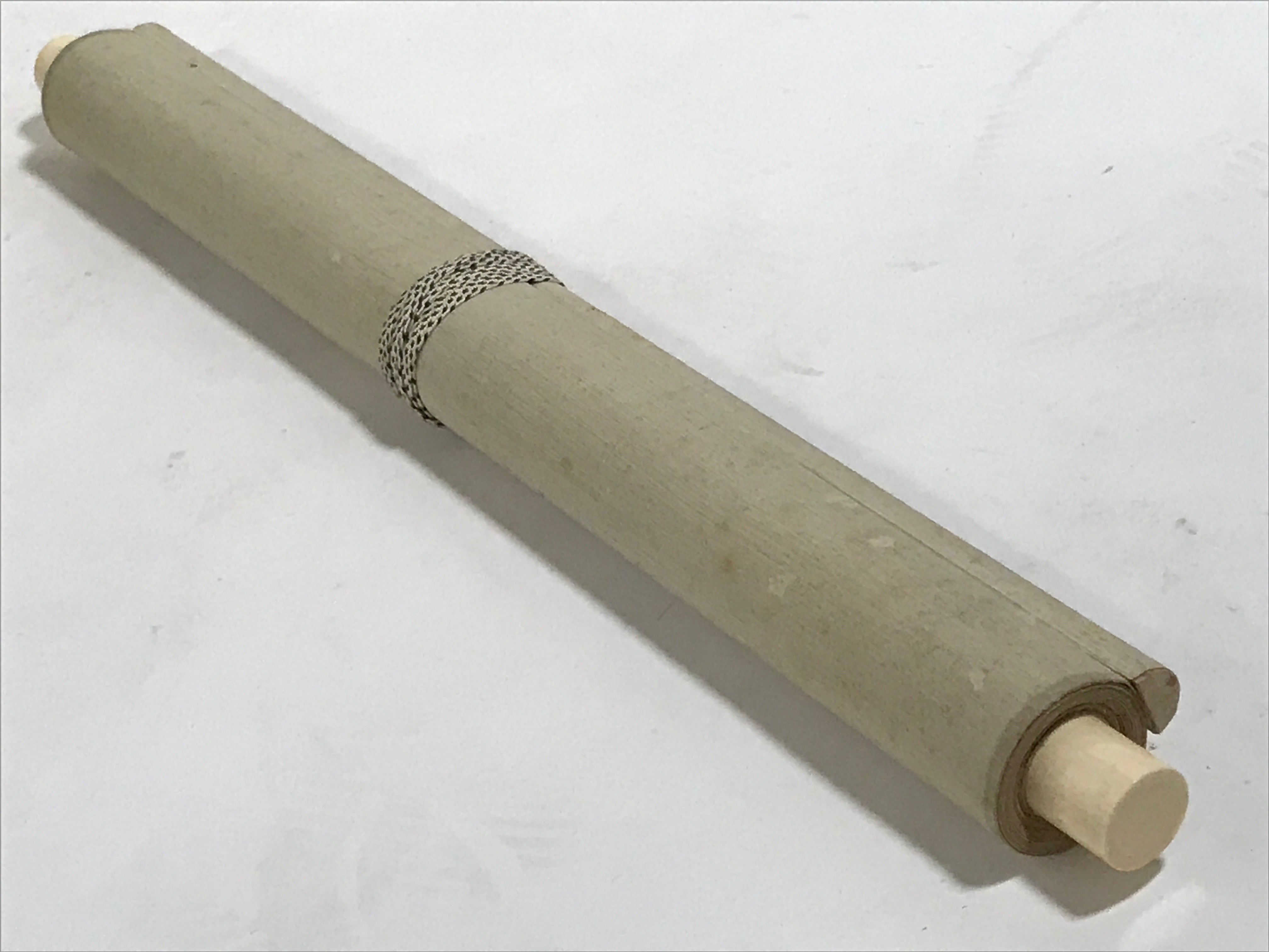 Japanese Boxed Hanging Scroll Kakejiku Vtg Men Boat River Mountains Color KJ138