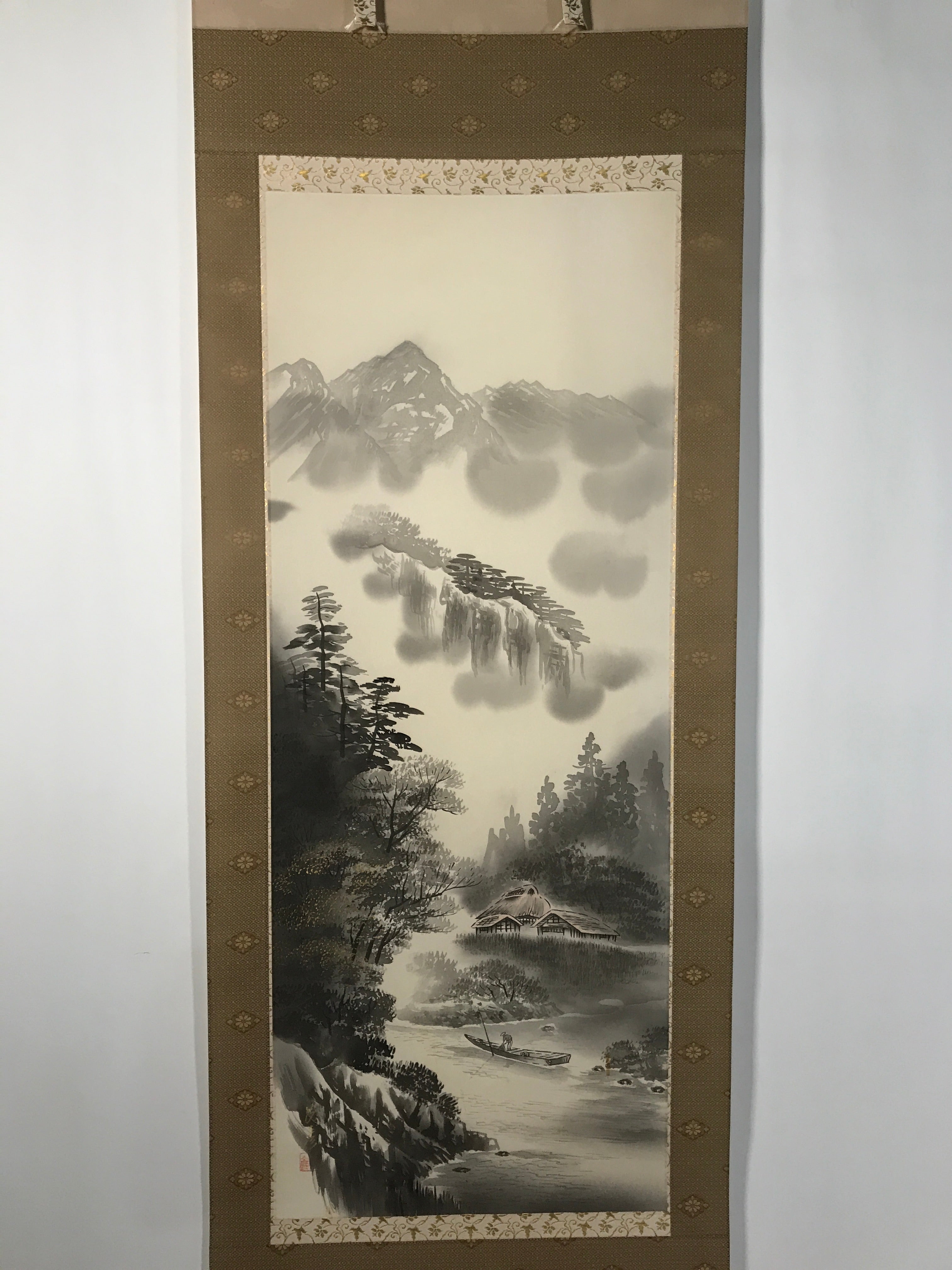 Japanese Boxed Hanging Scroll Kakejiku Vtg Mountains Boat River Monochrome KJ142