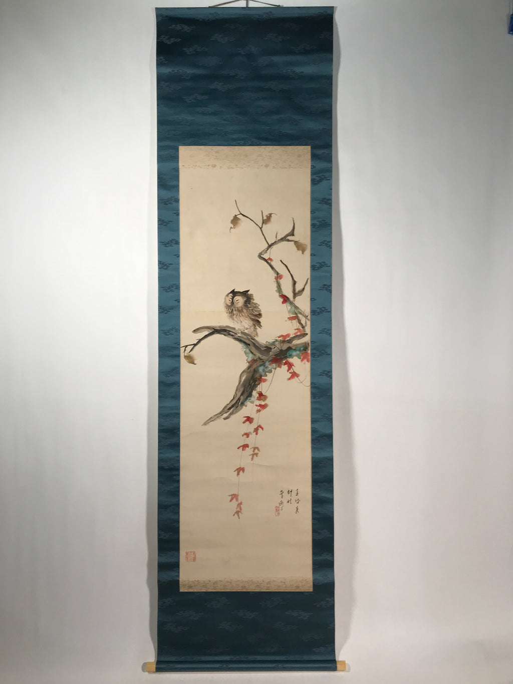 Japanese Boxed Hanging Scroll Kakejiku Vtg Owl Bird Tree Red Leaf Vine KJ136