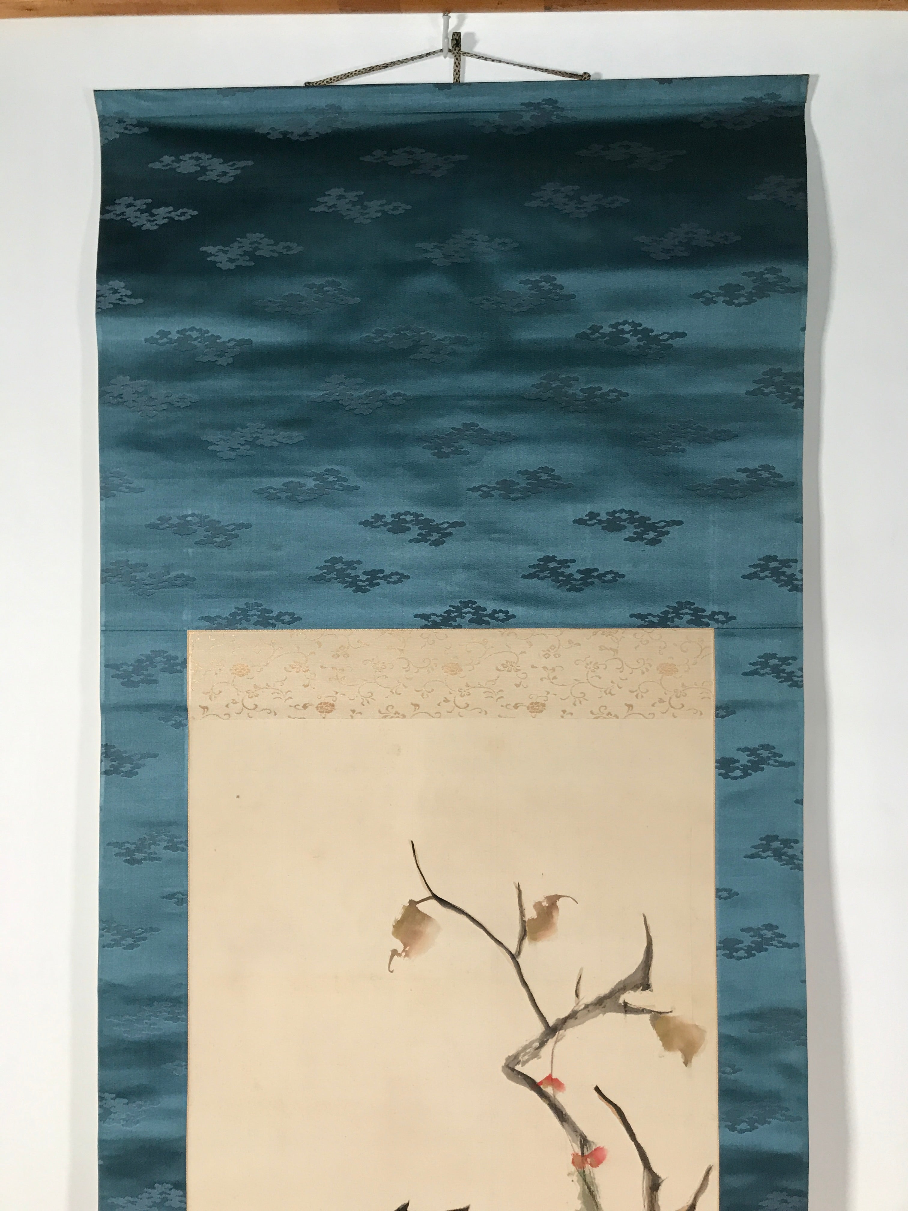 Japanese Boxed Hanging Scroll Kakejiku Vtg Owl Bird Tree Red Leaf Vine KJ136