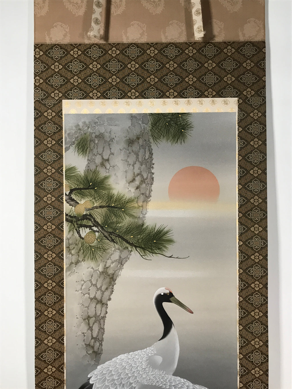 Japanese Boxed Hanging Scroll Kakejiku Vtg Pine Tree Cranes Red Sun Color KJ133