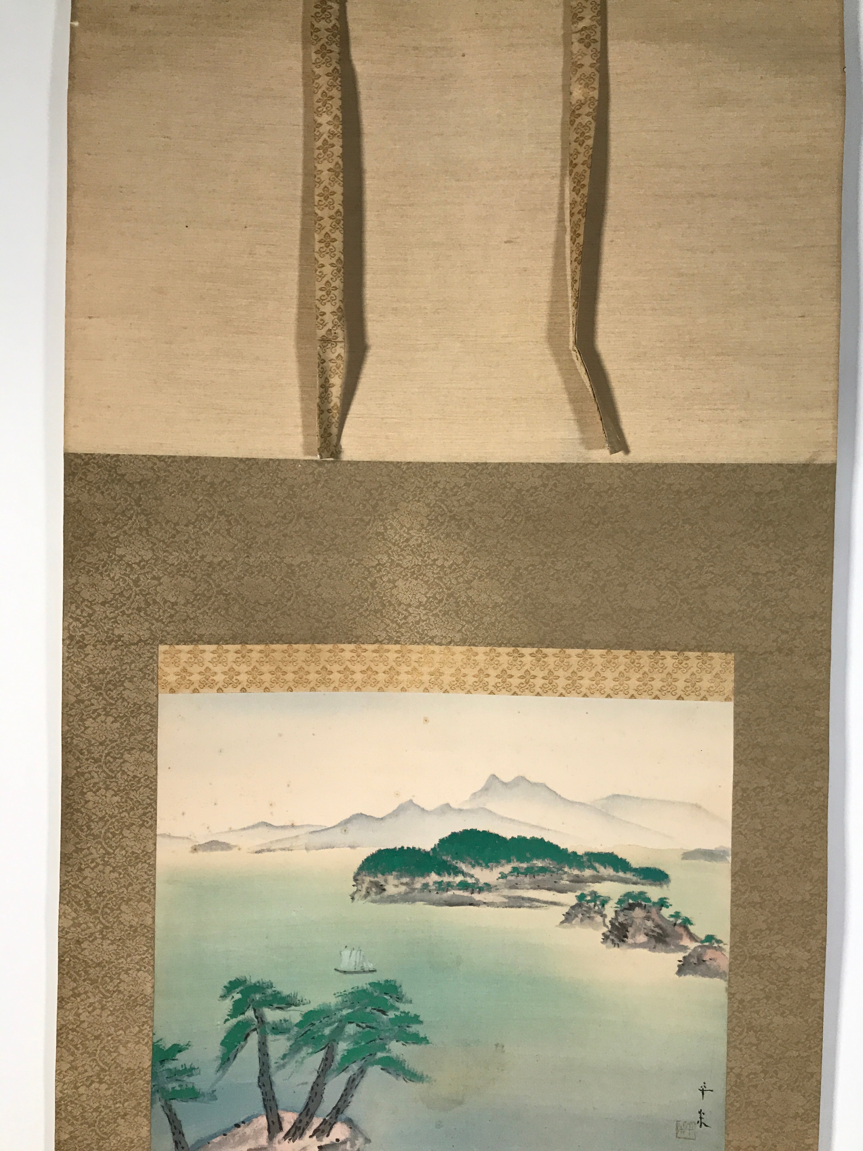 Japanese Boxed Hanging Scroll Kakejiku Vtg Seto Inland Sea Landscape Color KJ137